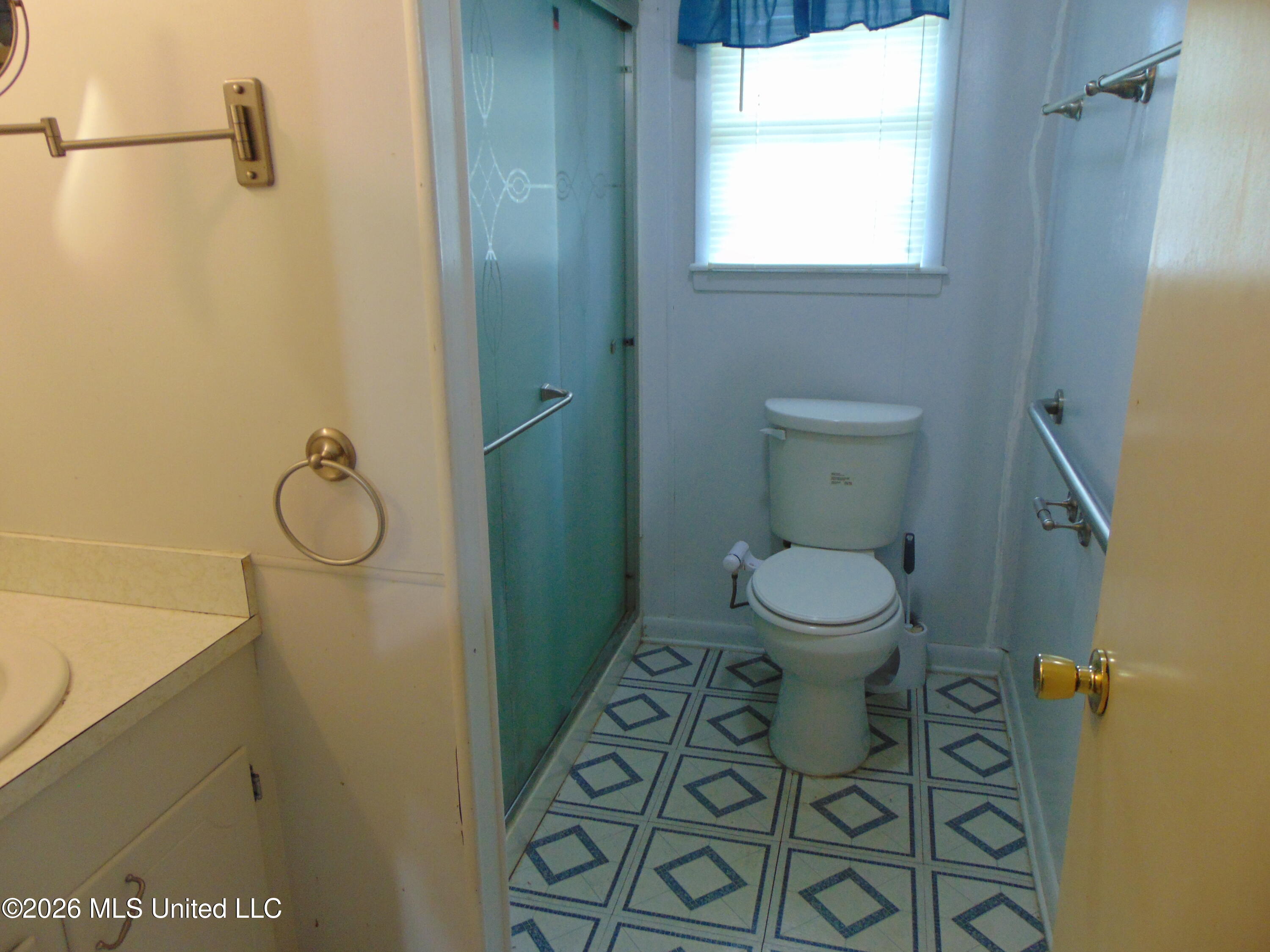 1022 Prairie Lane Property Photo 8
