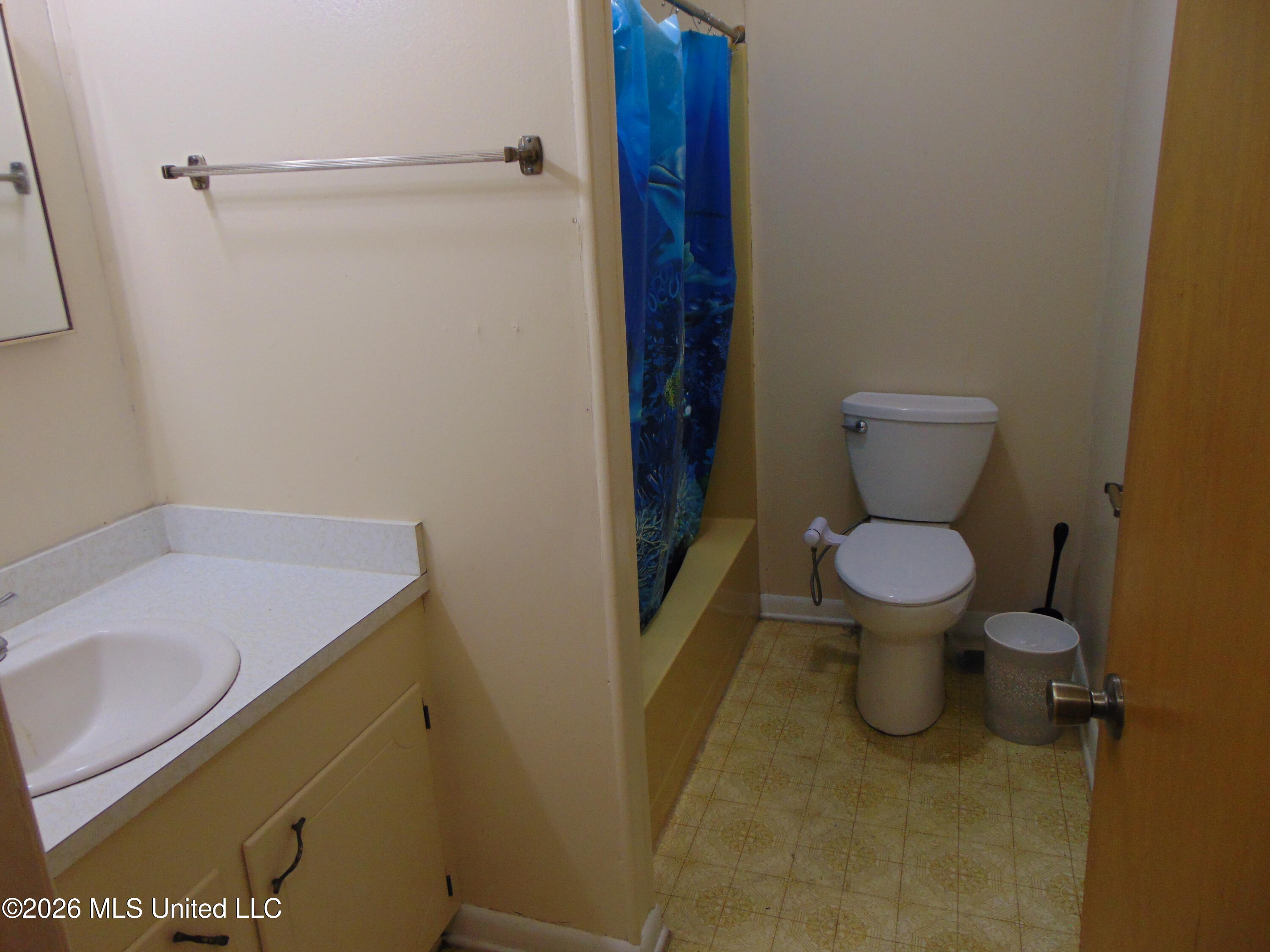 1022 Prairie Lane Property Photo 12