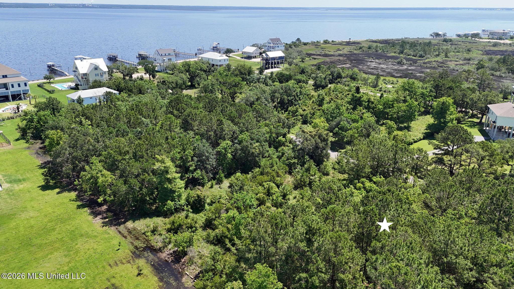 Engman Avenue Property Photo 4