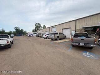 1850 S Frontage Road Property Photo 3