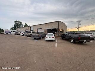 1850 S Frontage Road Property Photo 4