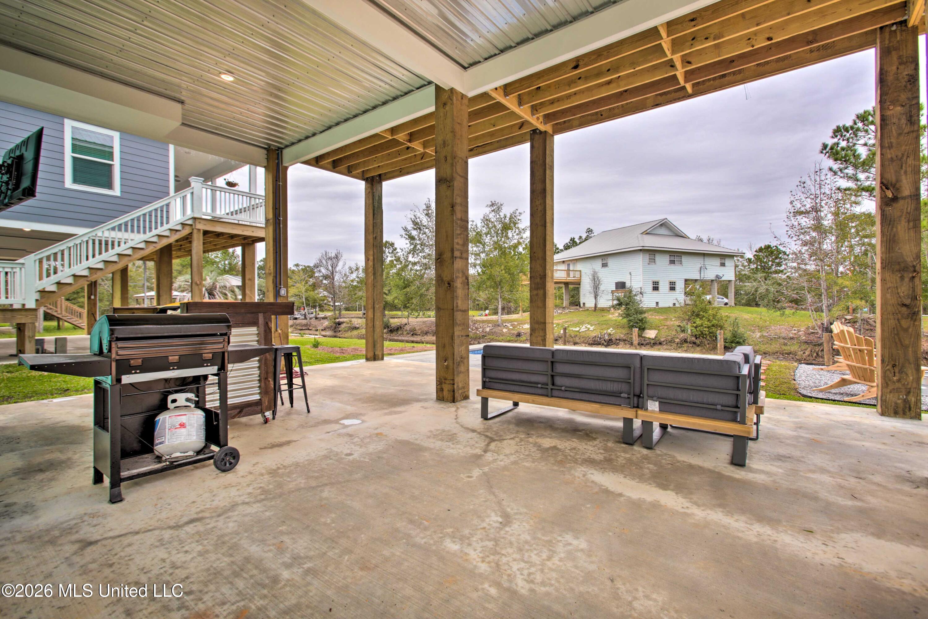 4082 Cardinal Street Property Photo 40