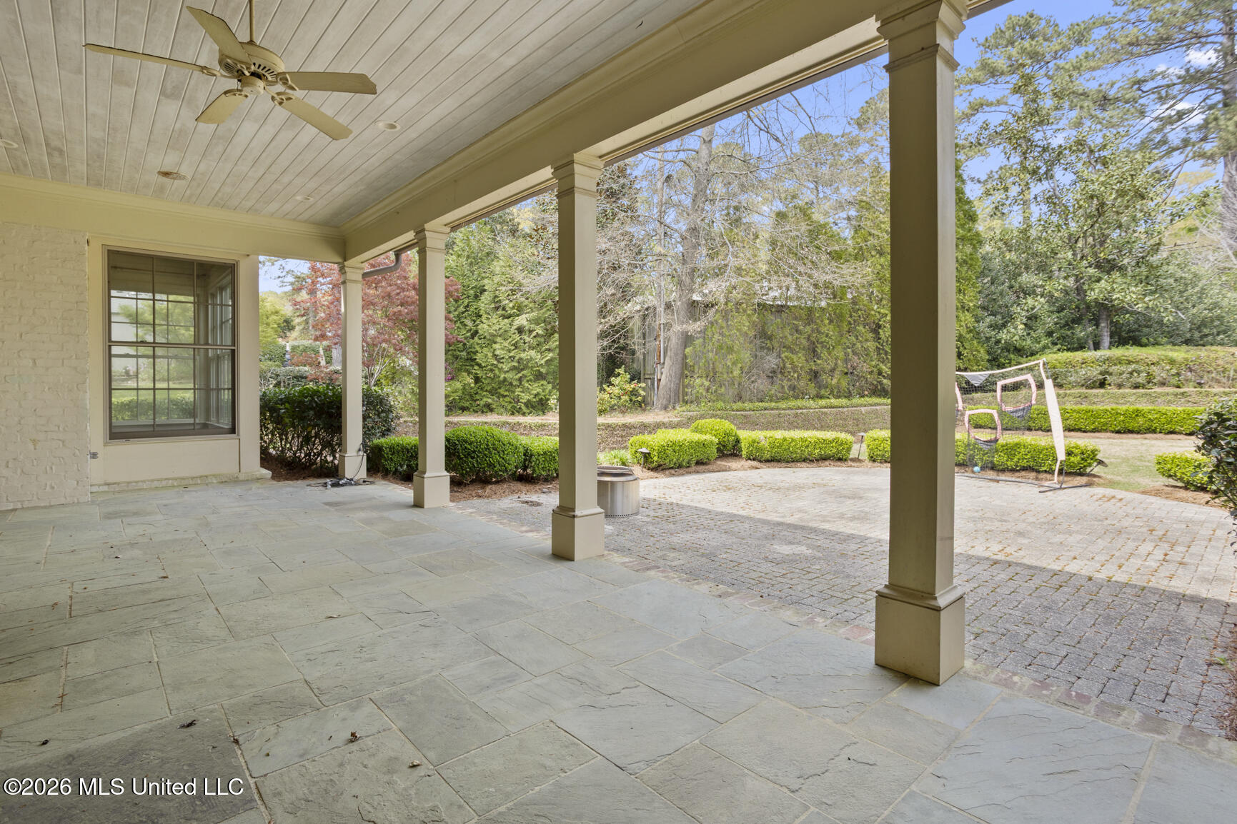 2526 Honeysuckle Lane Property Photo 45