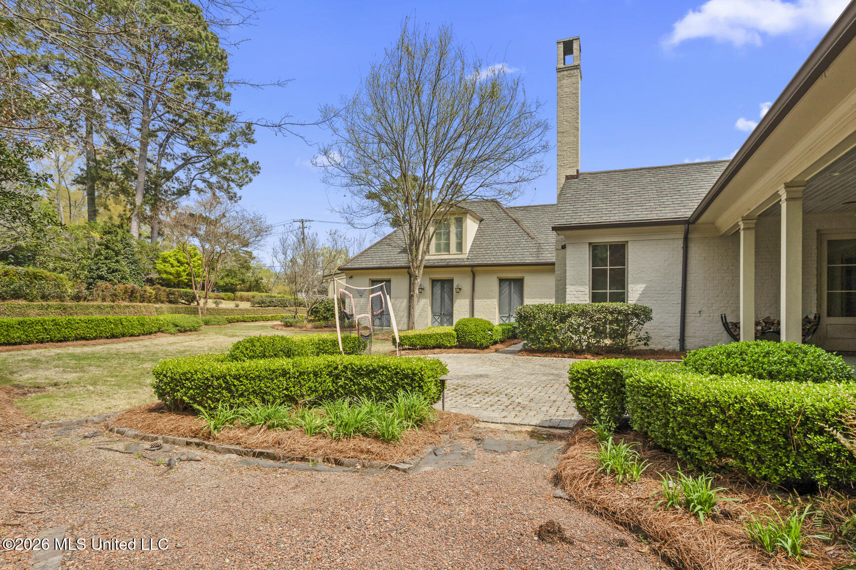 2526 Honeysuckle Lane Property Photo 47