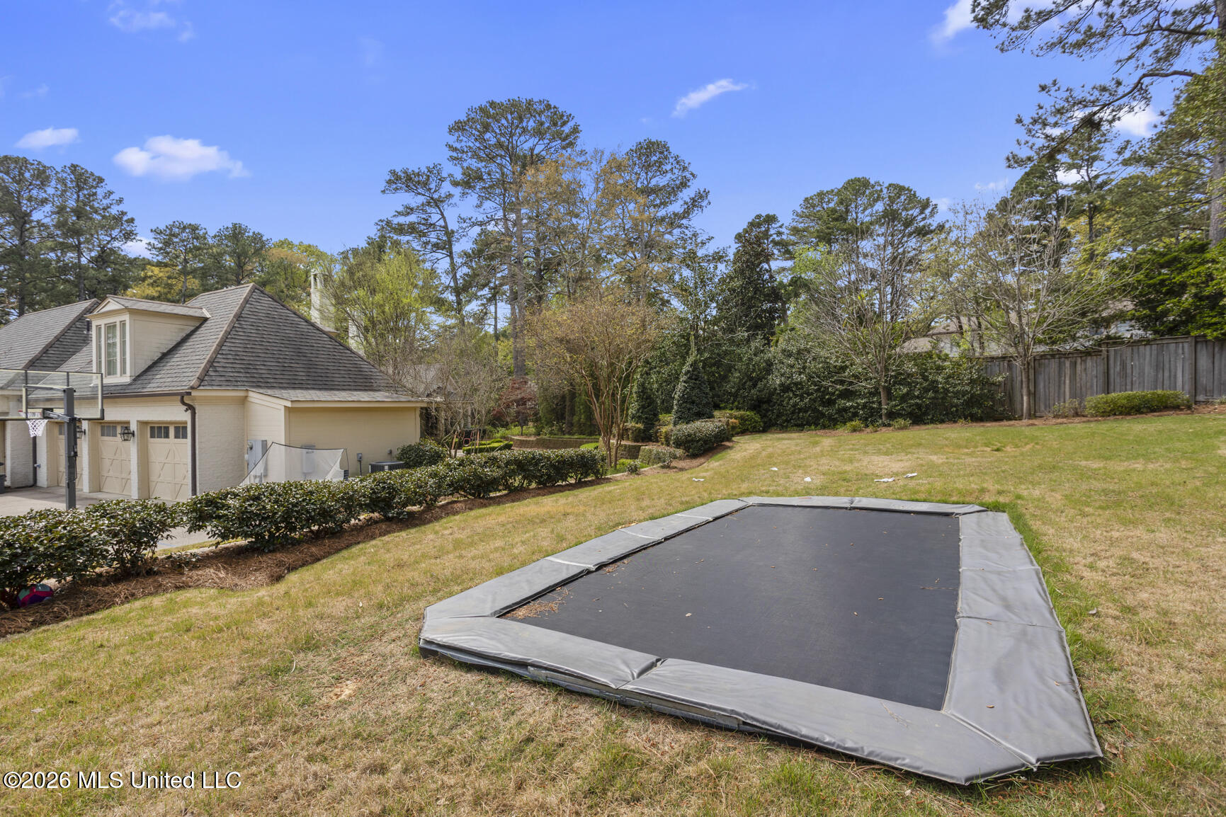 2526 Honeysuckle Lane Property Photo 51