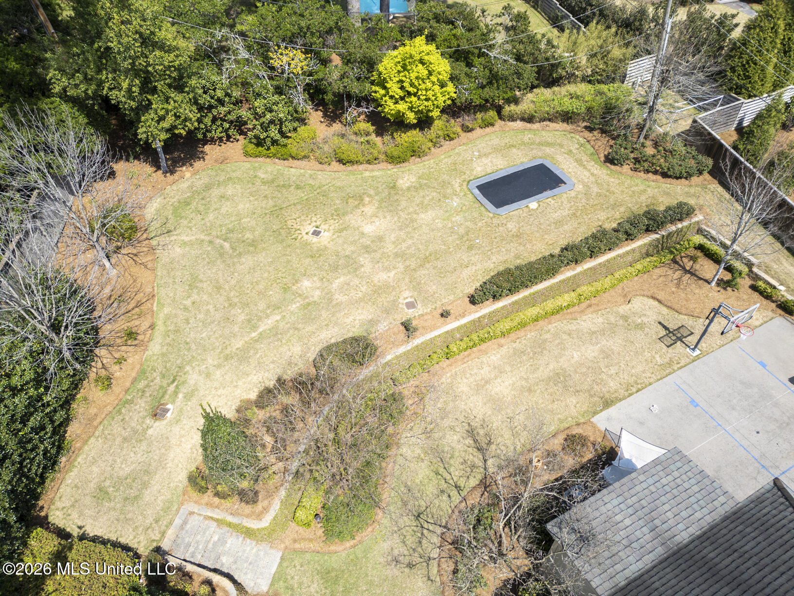 2526 Honeysuckle Lane Property Photo 60