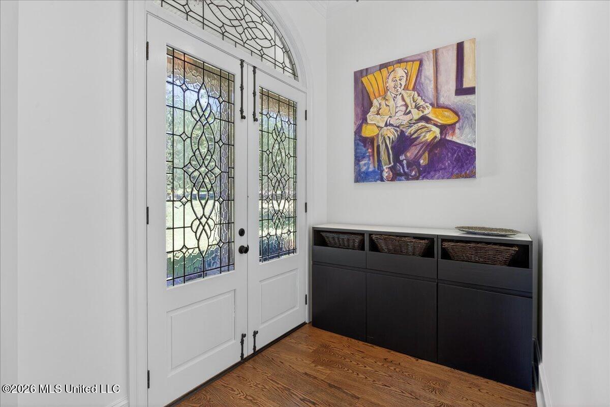 1043 Stonegate Drive Property Photo 6