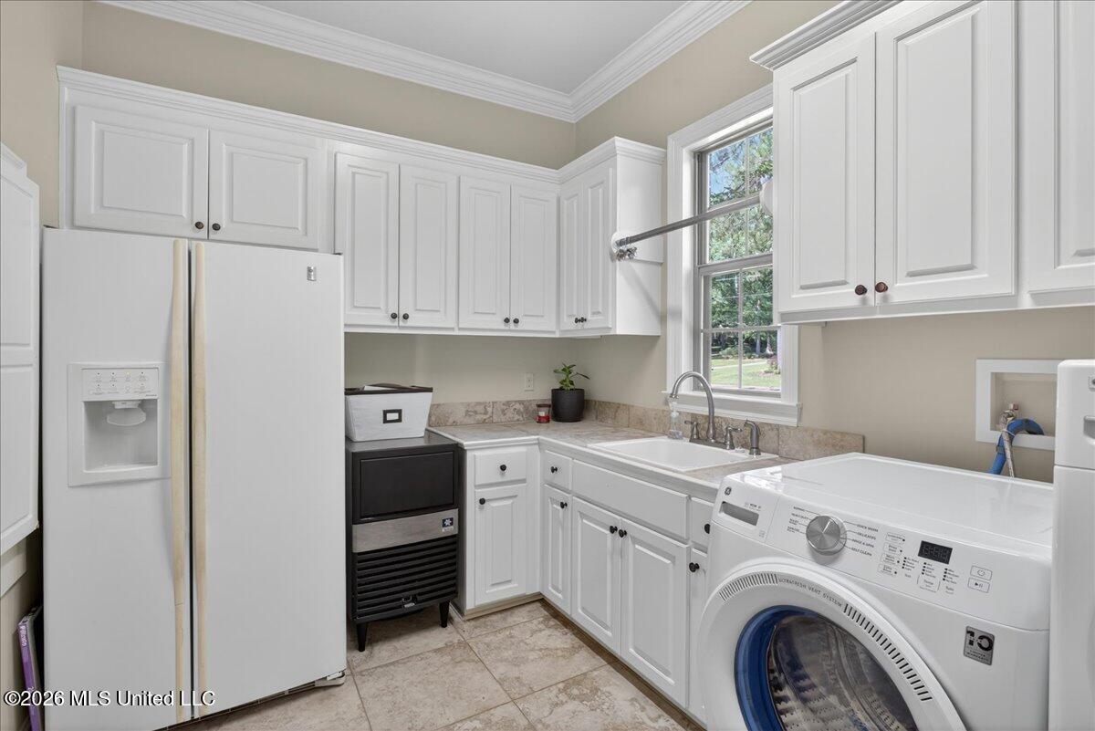 1043 Stonegate Drive Property Photo 20