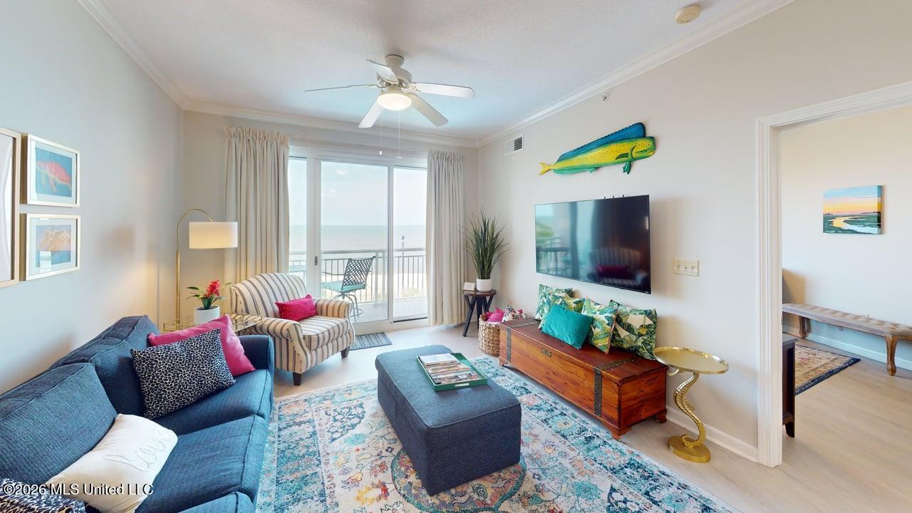 2228 Beach Drive Property Photo 3