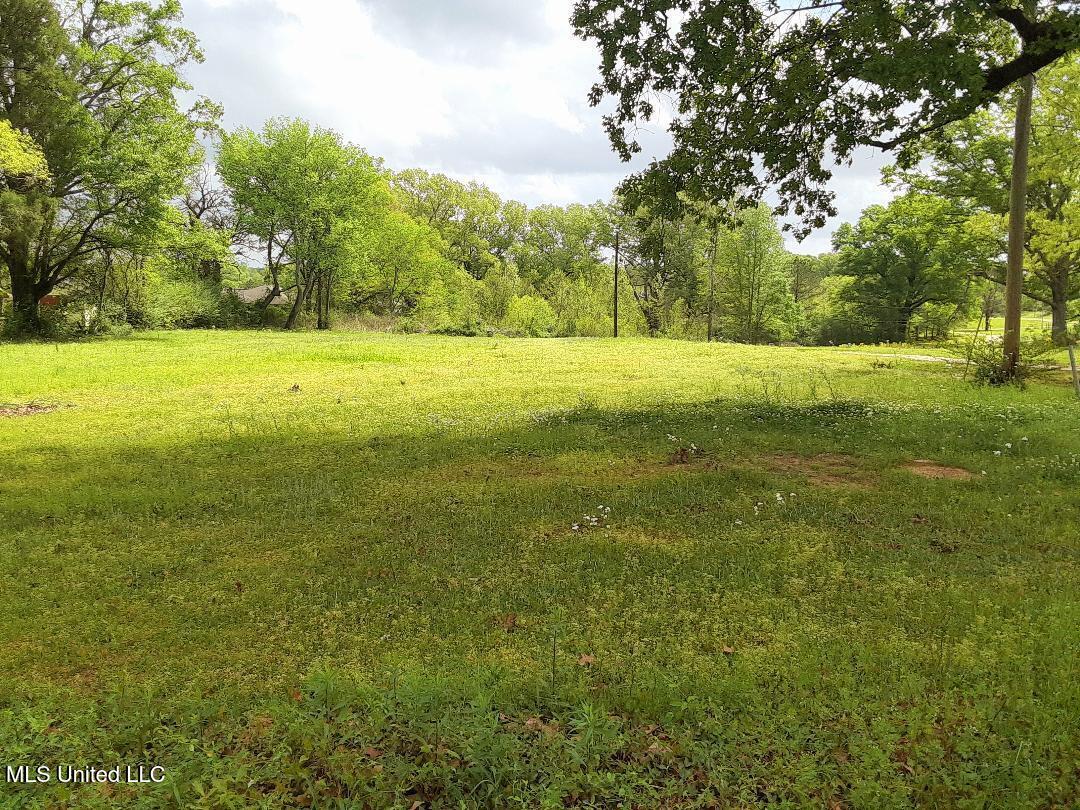 804 N Flag Chapel Road Property Photo 1