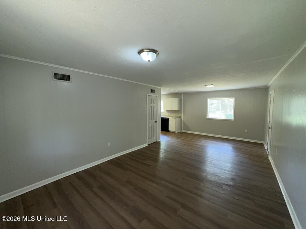 3341 Suncrest Drive Property Photo 3
