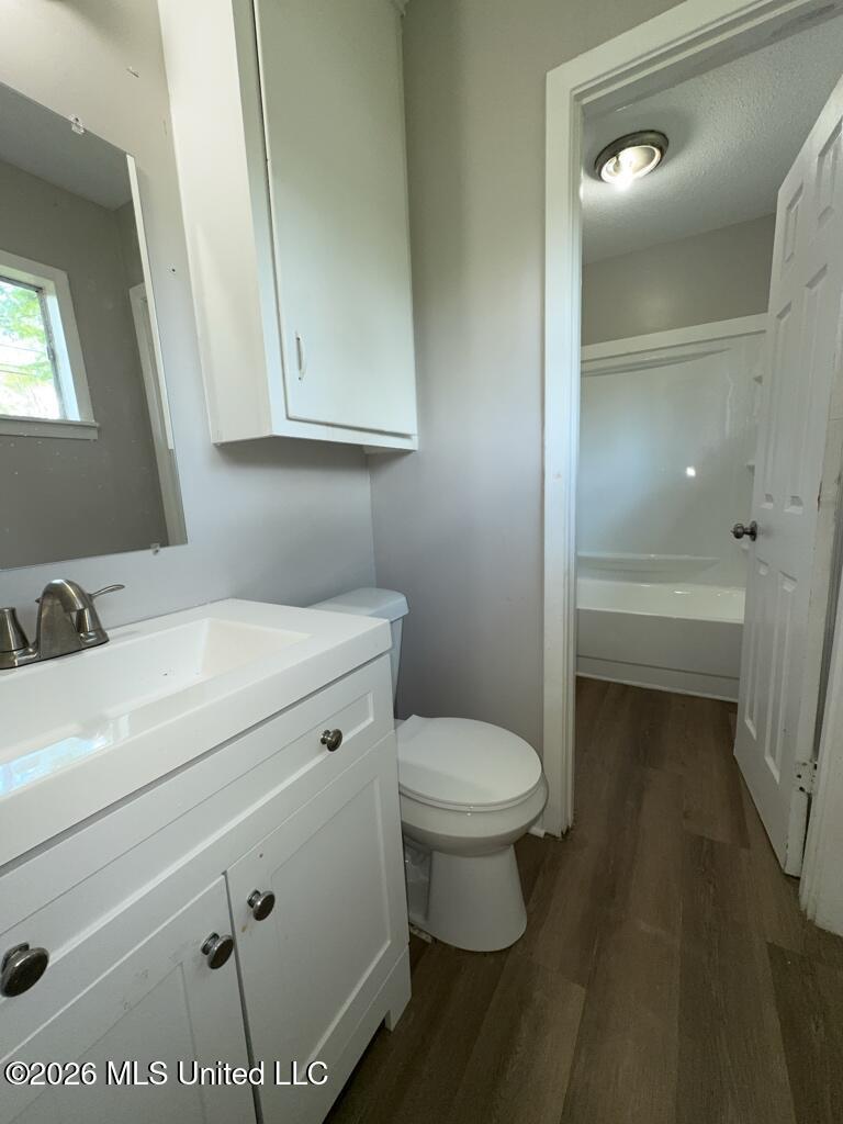 3341 Suncrest Drive Property Photo 6