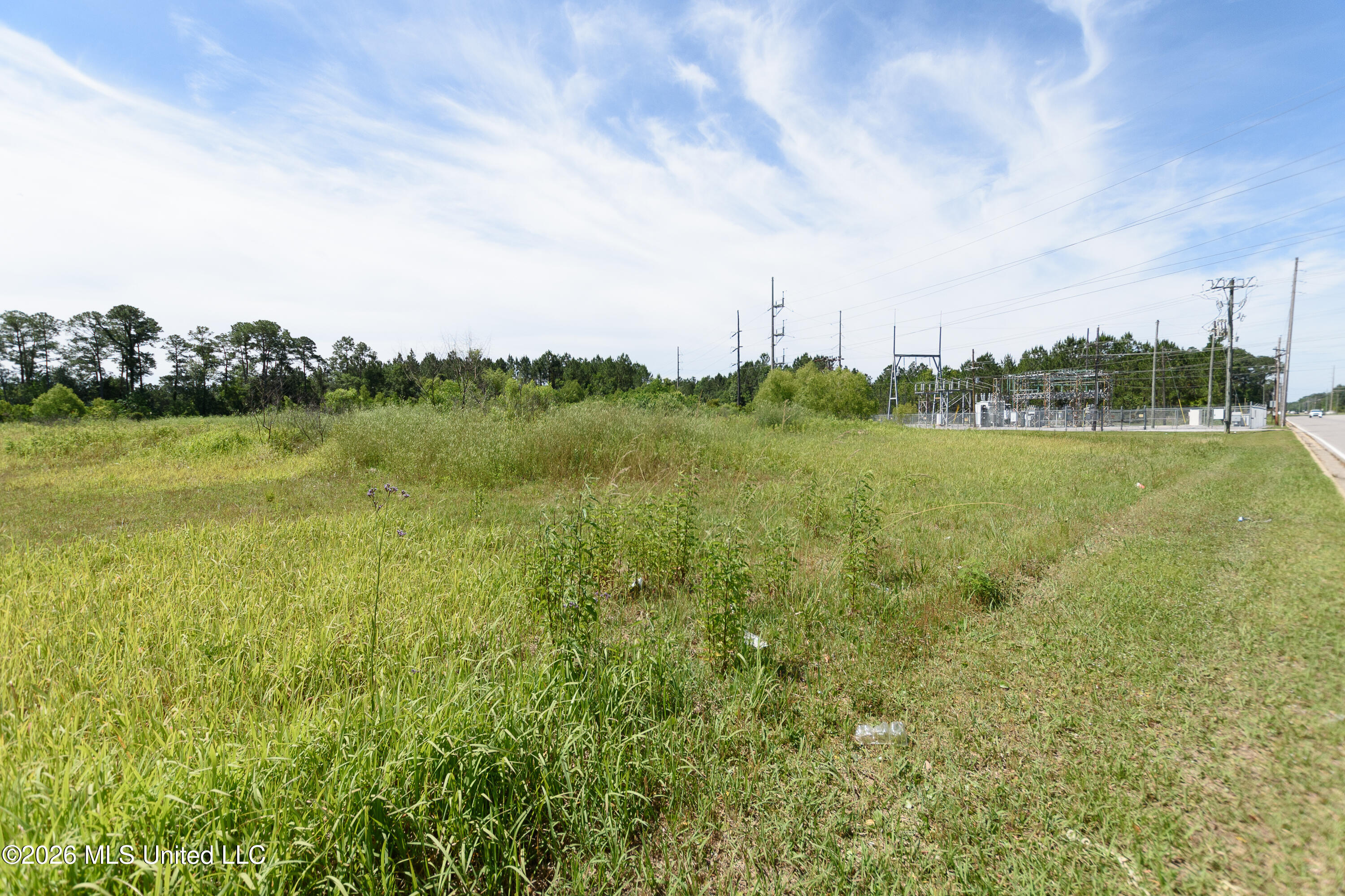 E Short Cut Road Property Photo 4