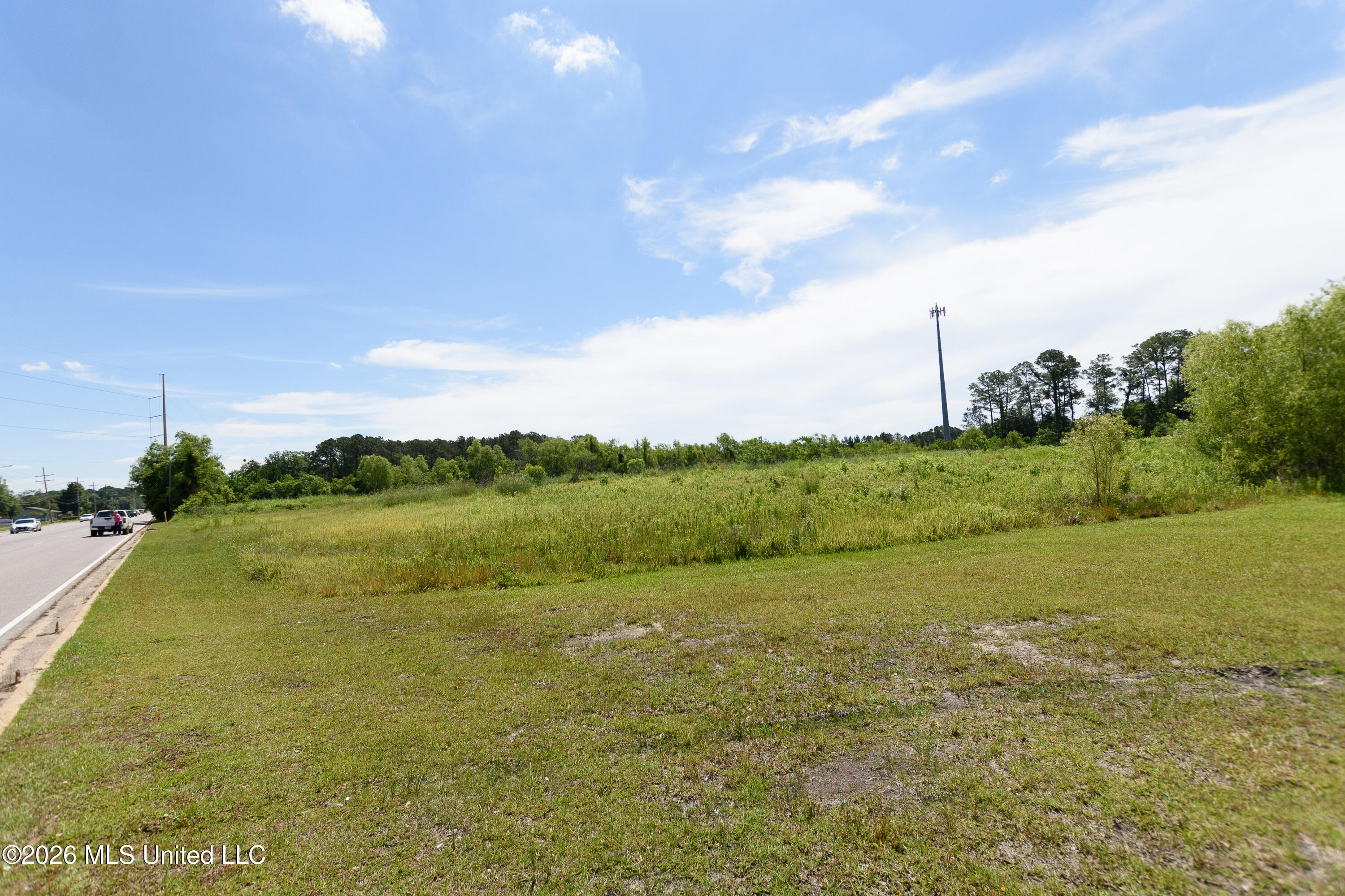 E Short Cut Road Property Photo 5