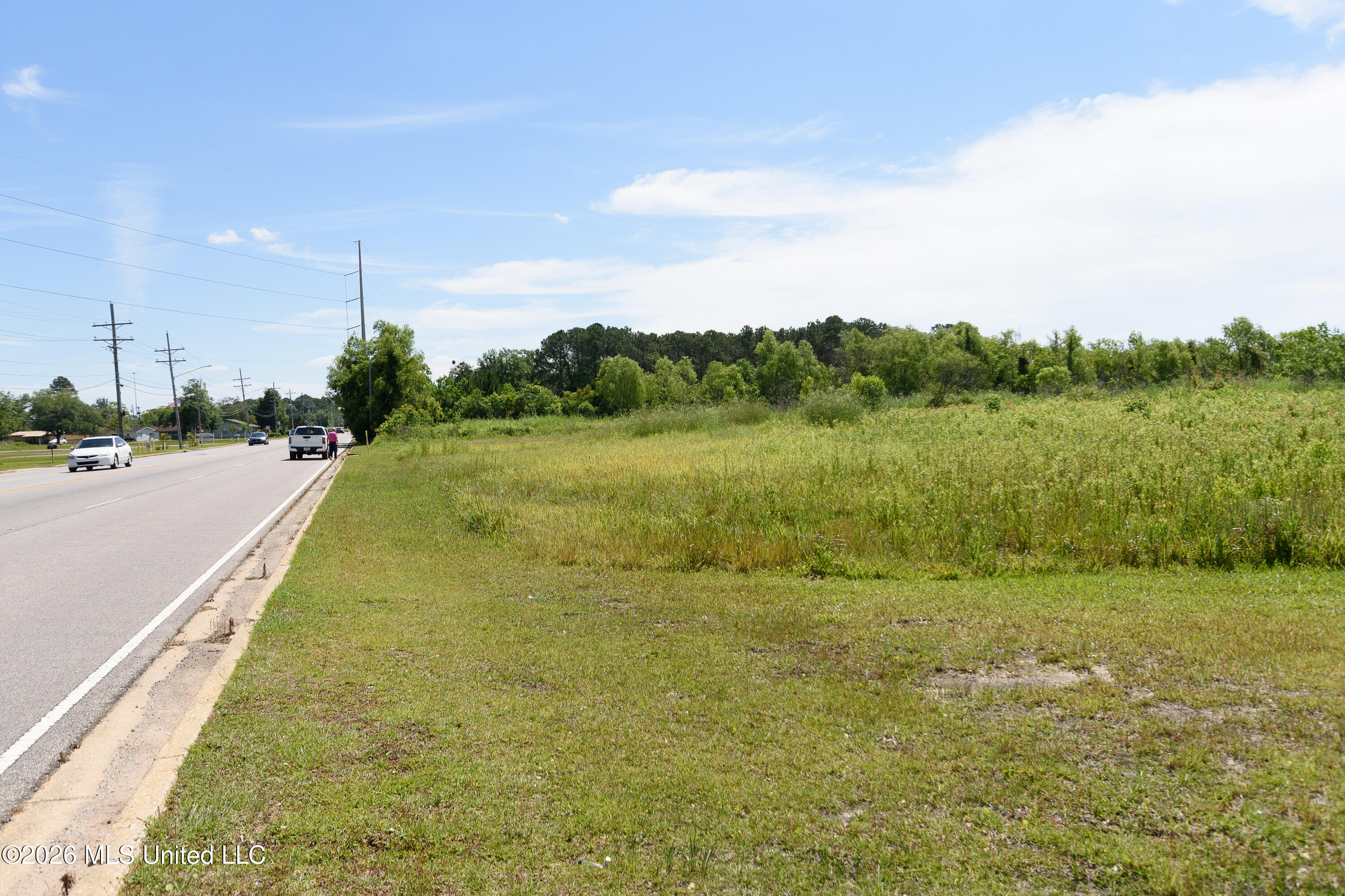E Short Cut Road Property Photo 6