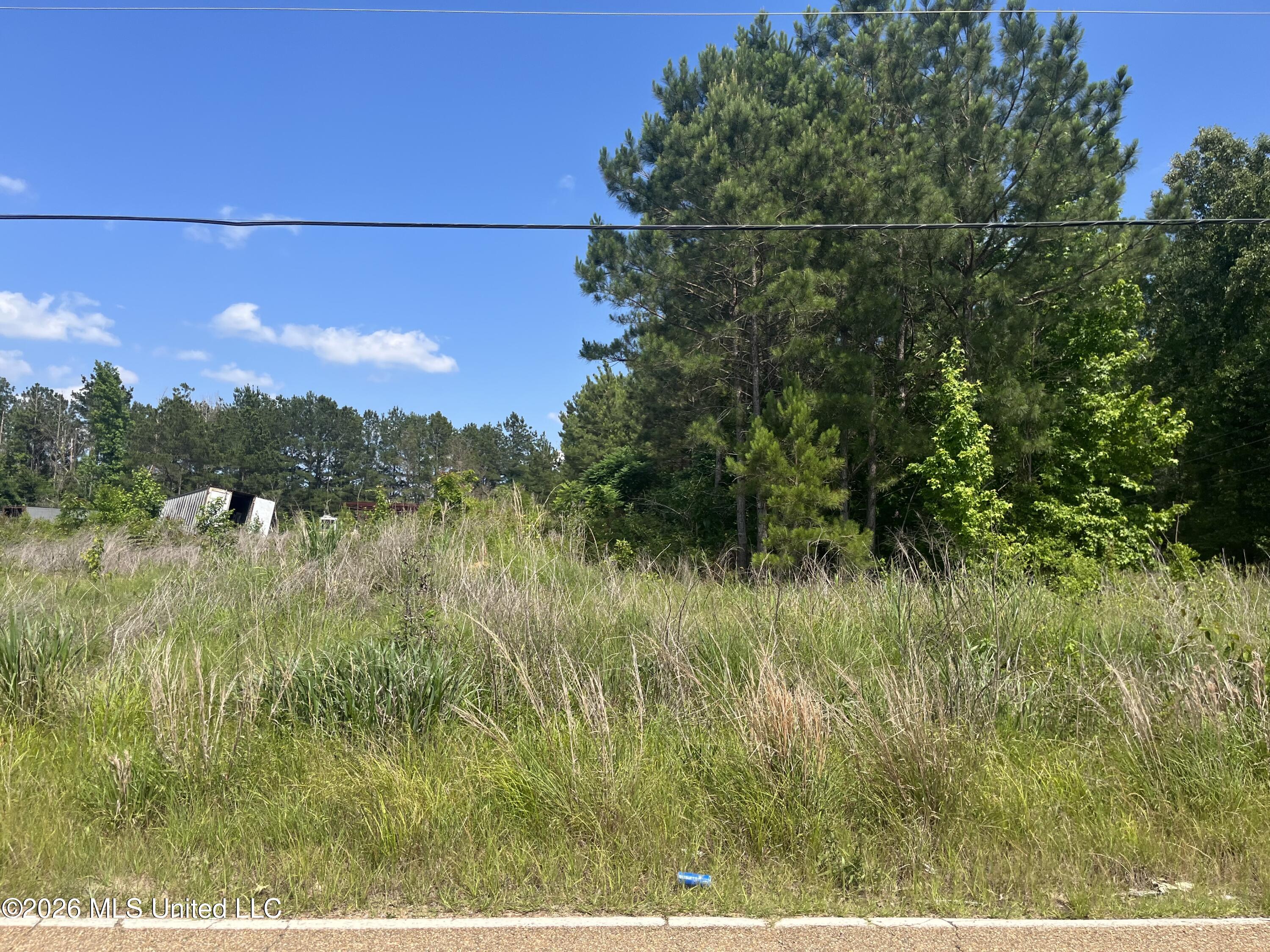 College Hill Drive Property Photo 1