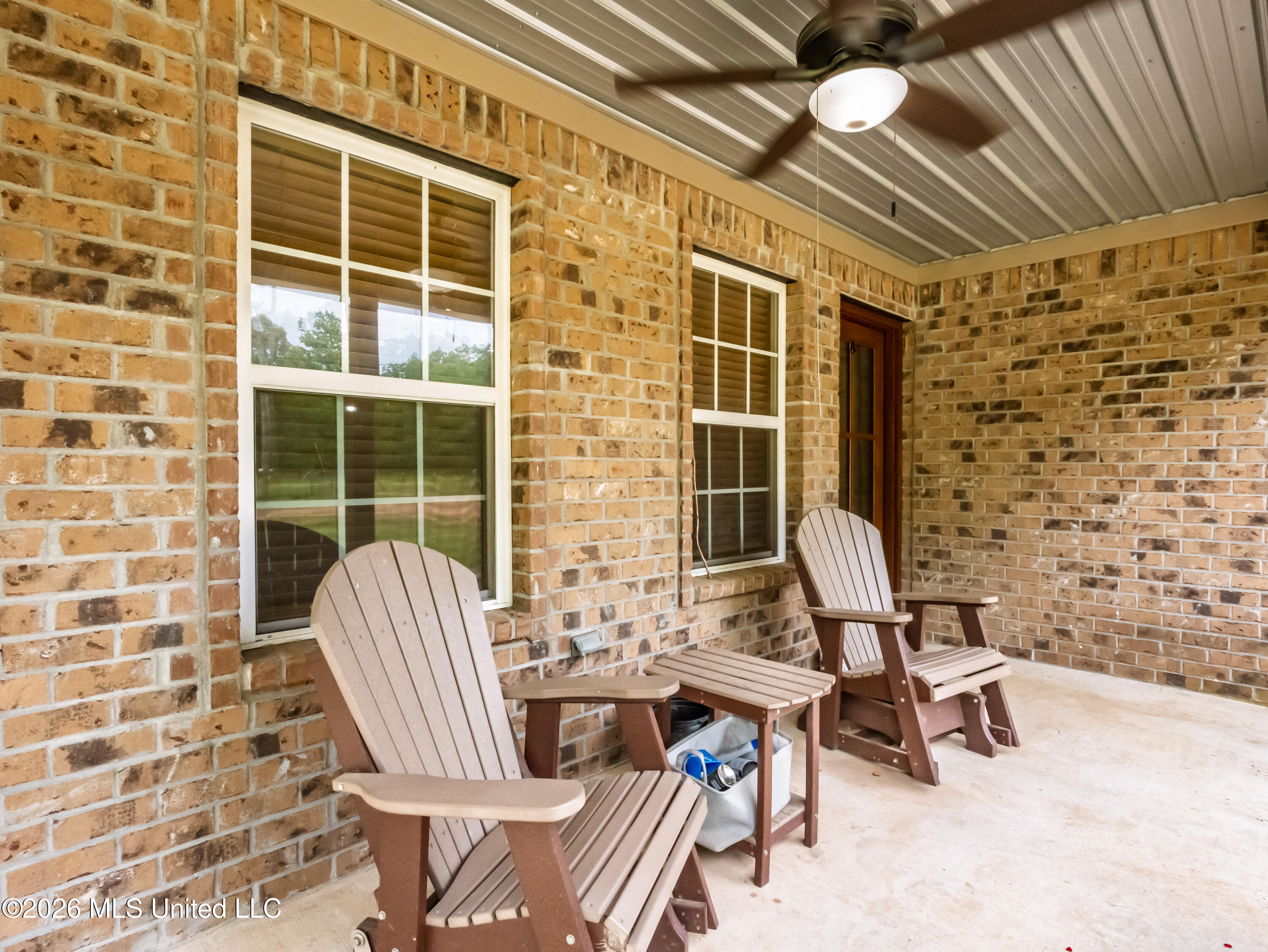608 County Road 428 Property Photo 30