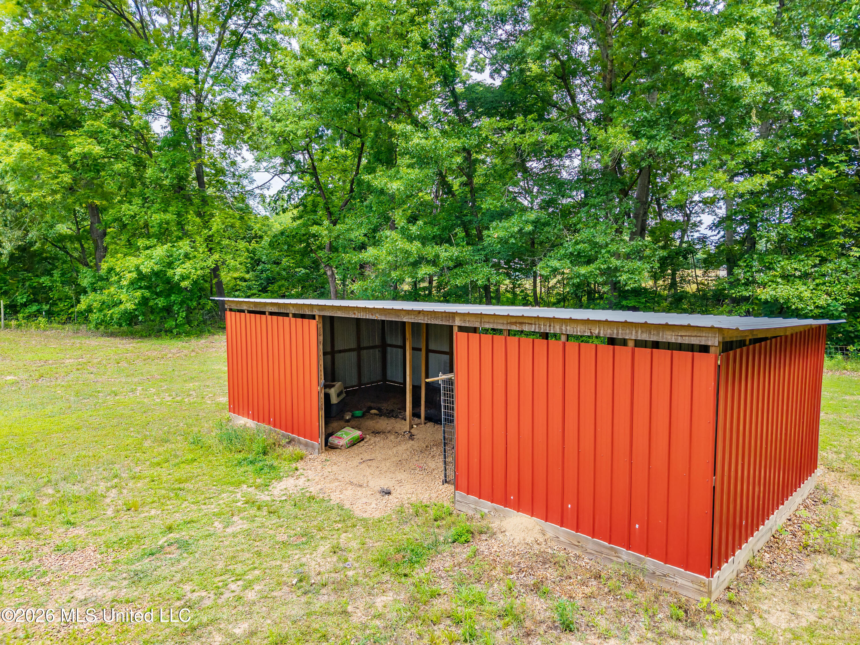 608 County Road 428 Property Photo 47