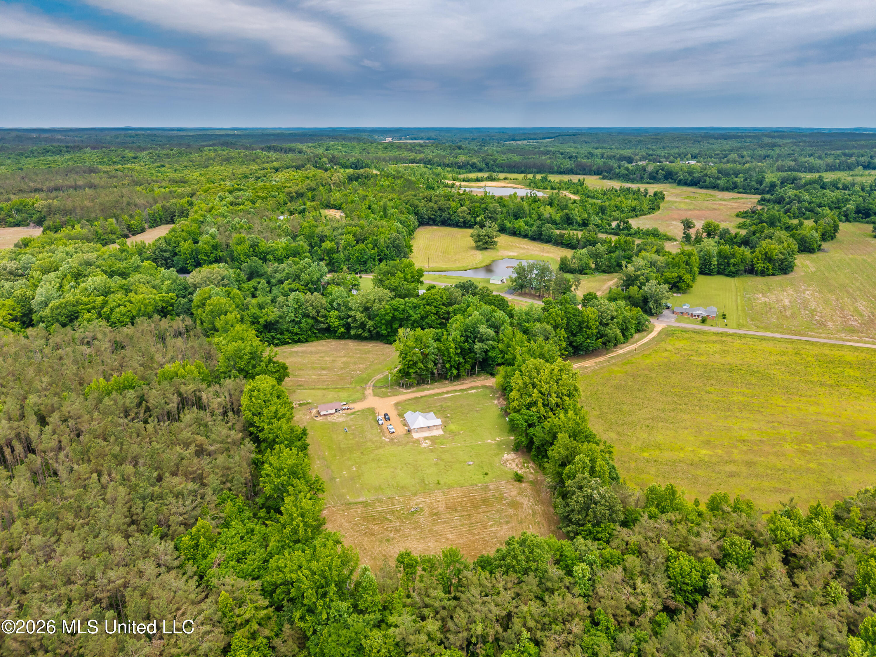 608 County Road 428 Property Photo 58