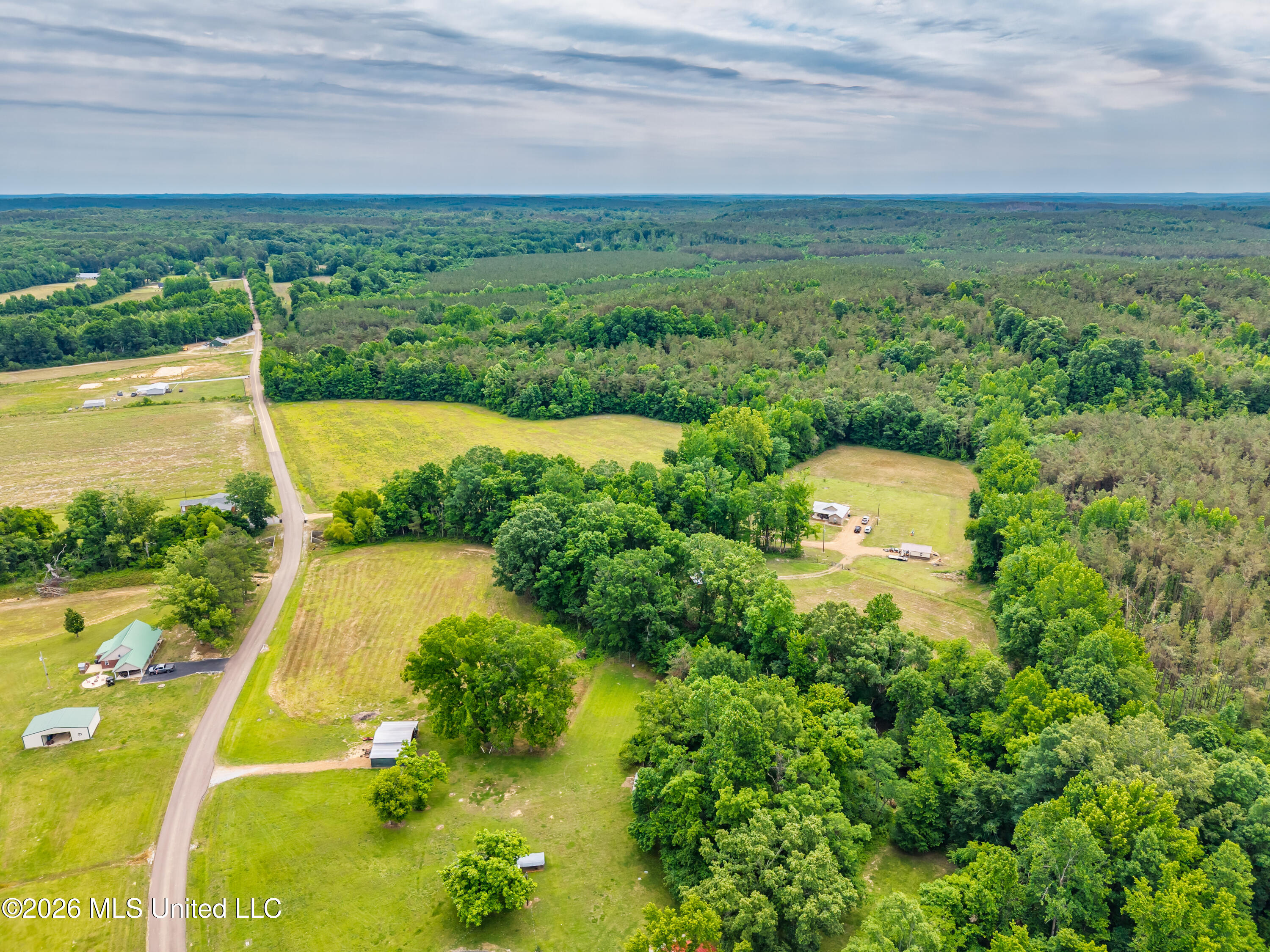 608 County Road 428 Property Photo 60