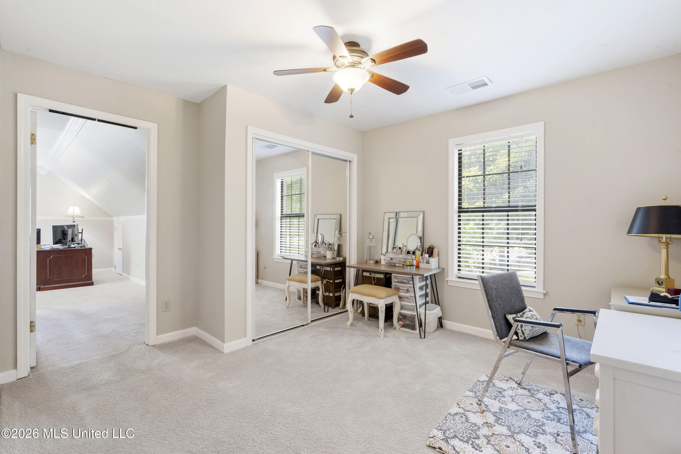 33 E Sweetwater Road Property Photo 20