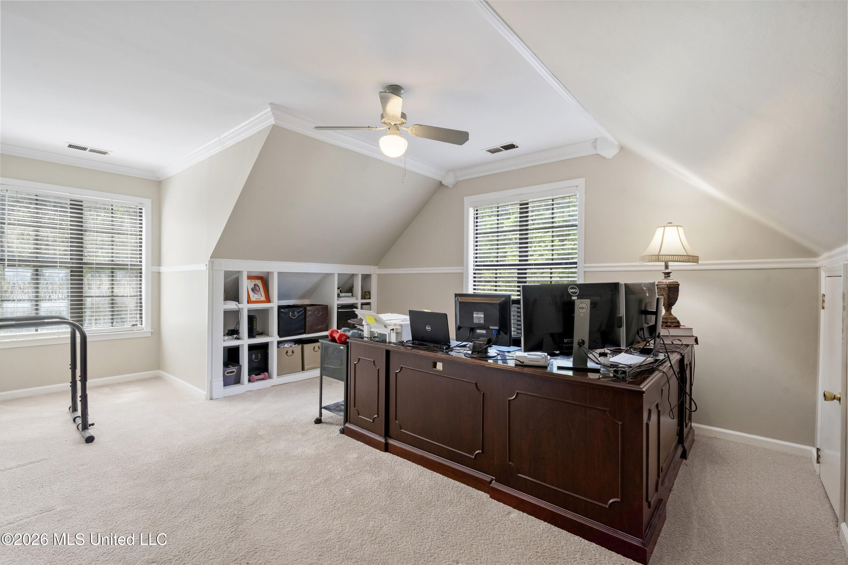 33 E Sweetwater Road Property Photo 21