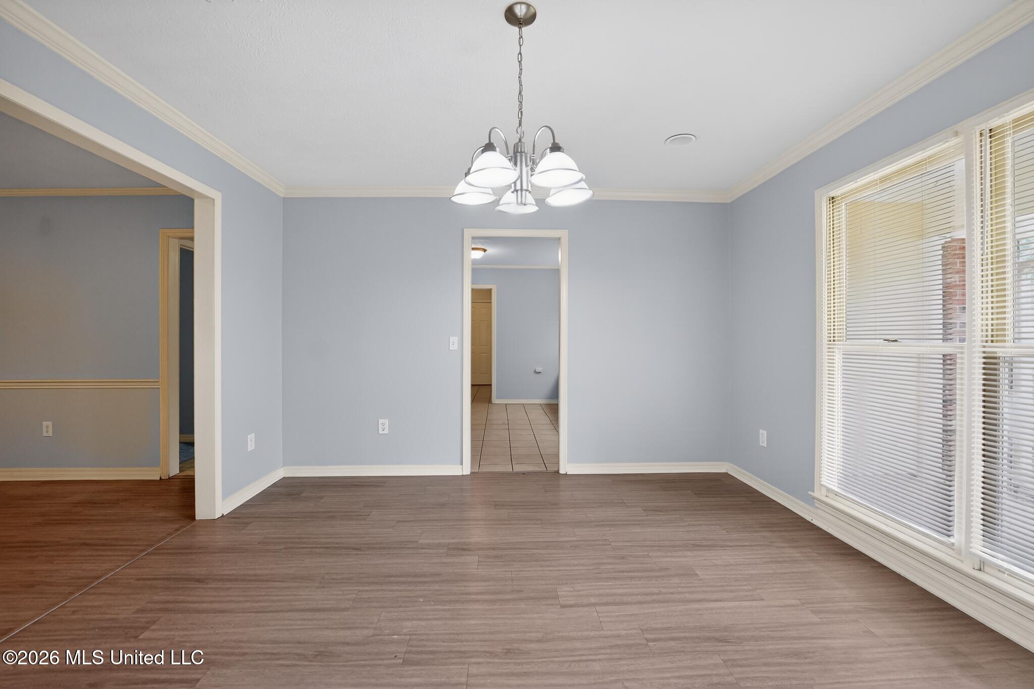 940 Tenby Drive Property Photo 4