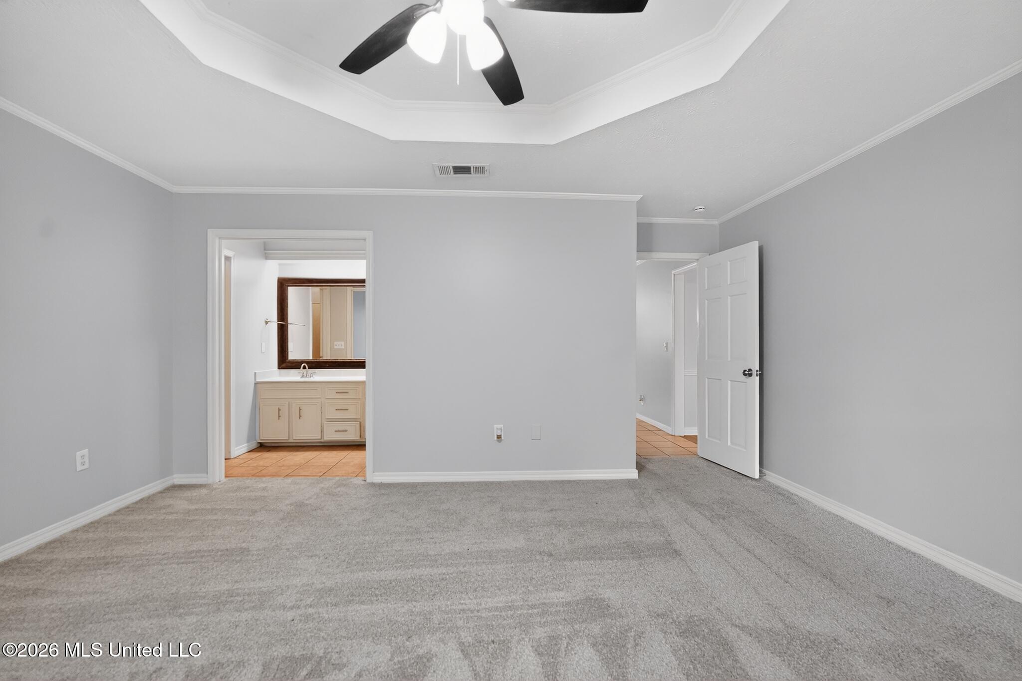 940 Tenby Drive Property Photo 7