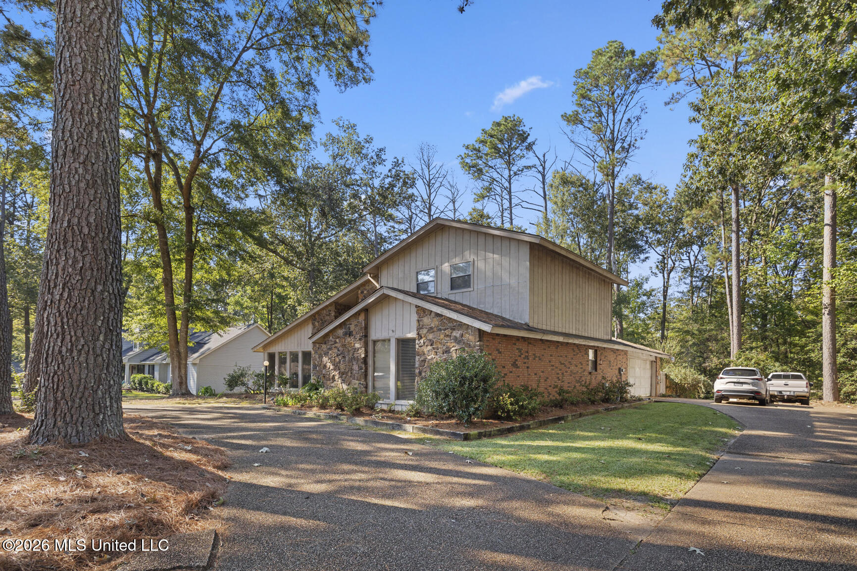 103 Redbud Trail Property Photo 4