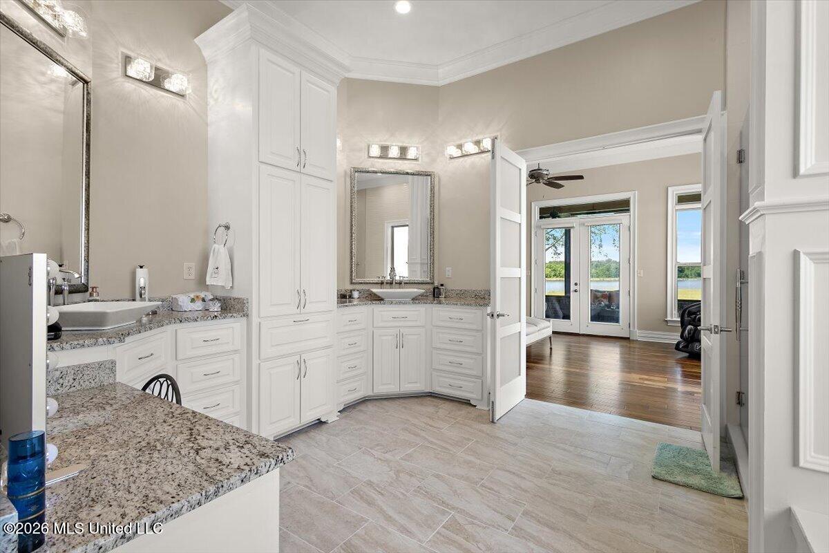 108 Chantry Lane Property Photo 12