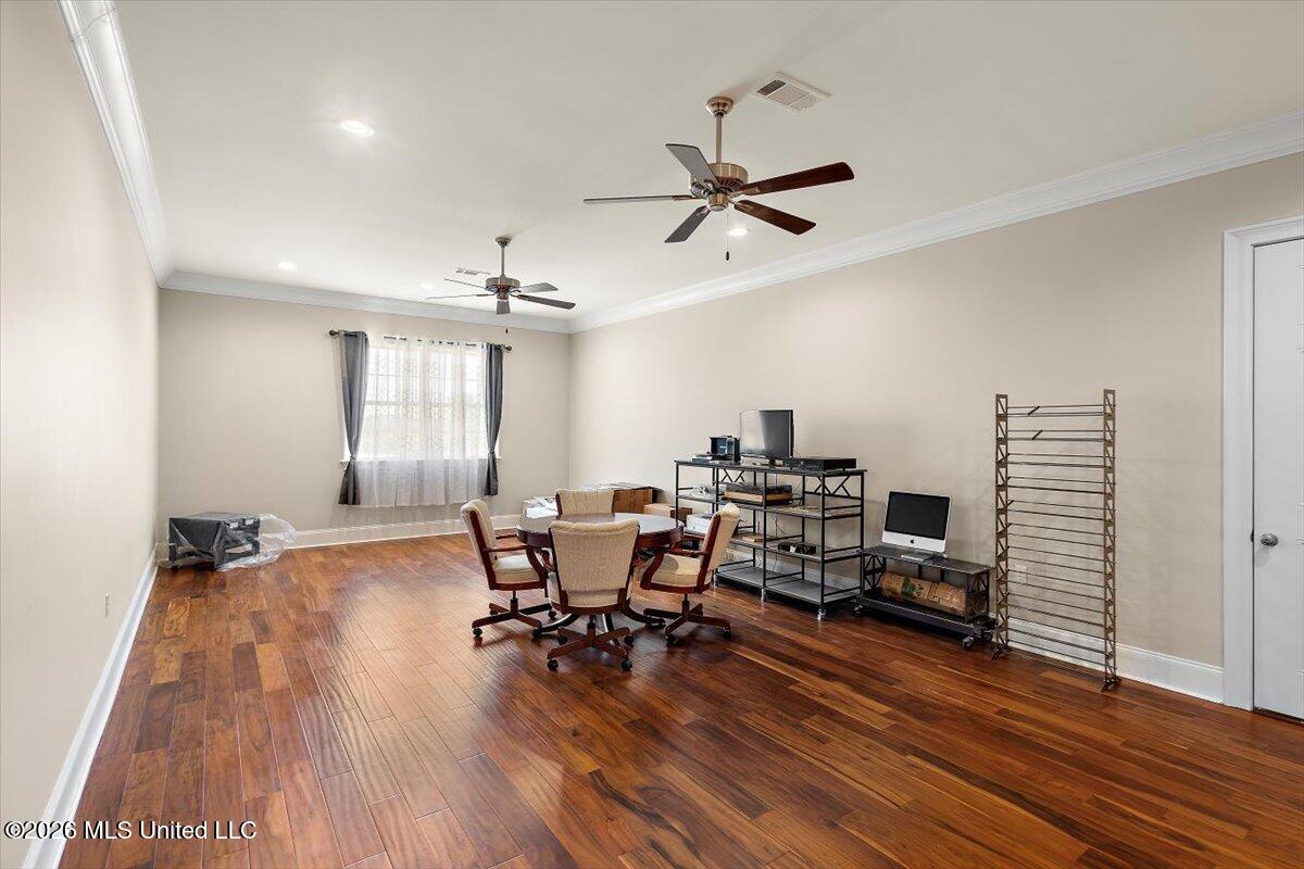 108 Chantry Lane Property Photo 27