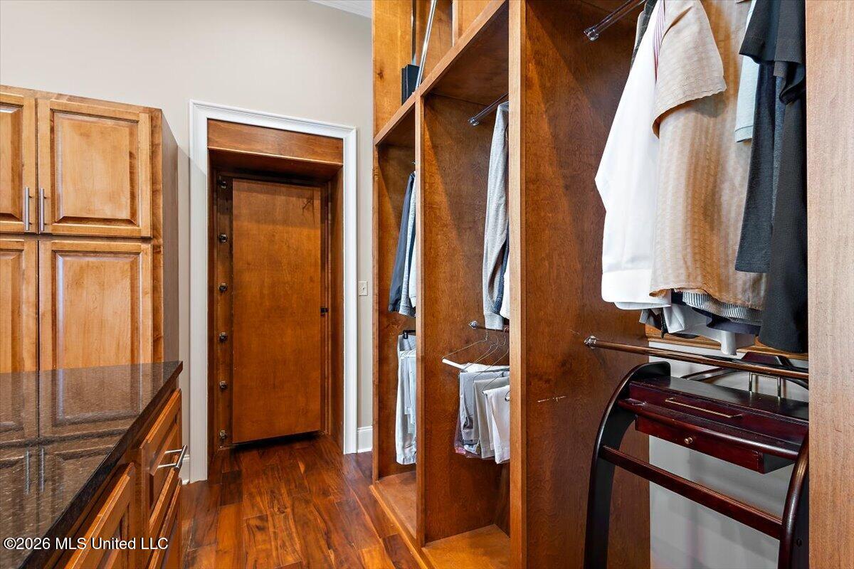 108 Chantry Lane Property Photo 37