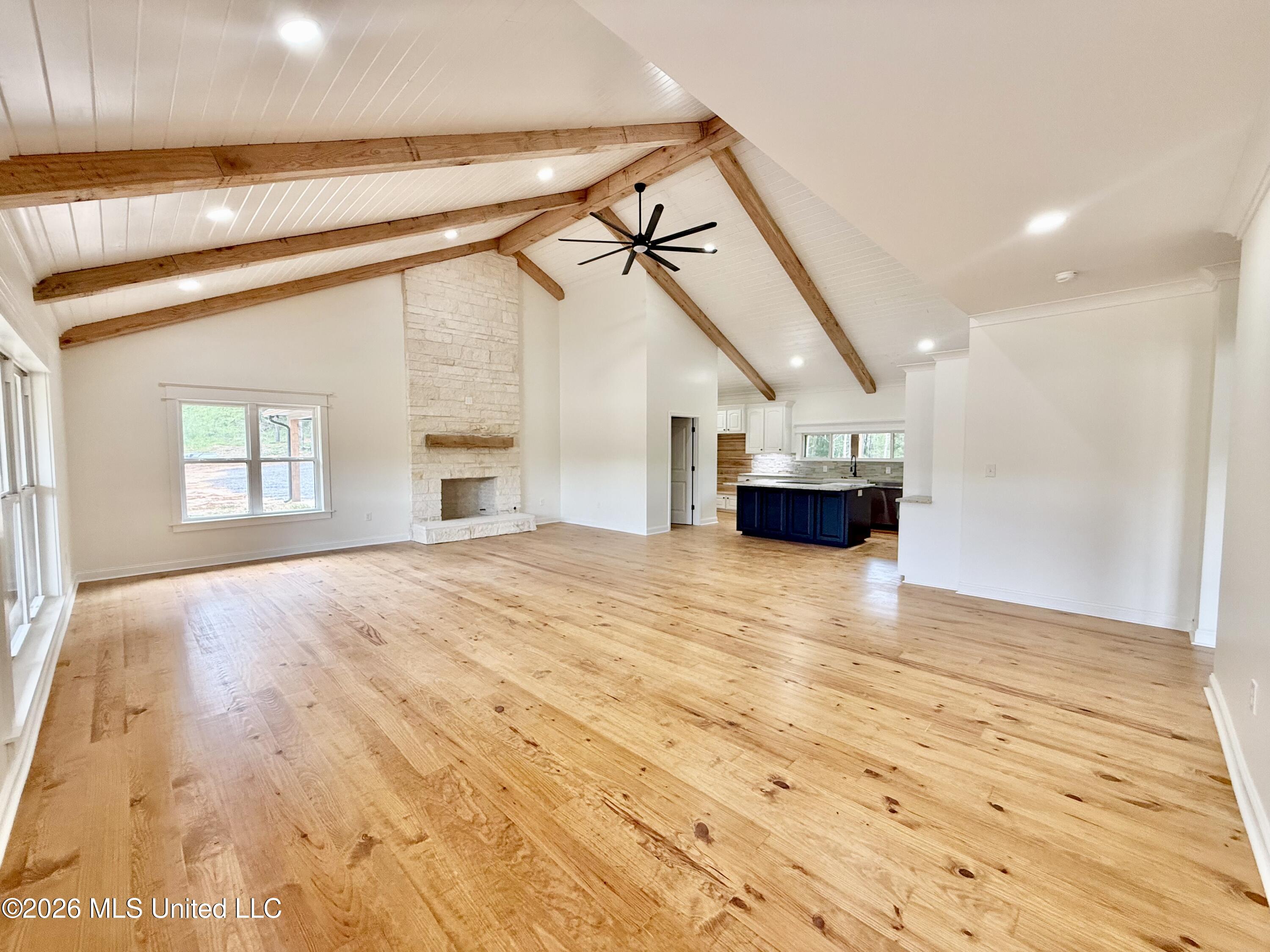 1066 A Harmony Road Property Photo 12