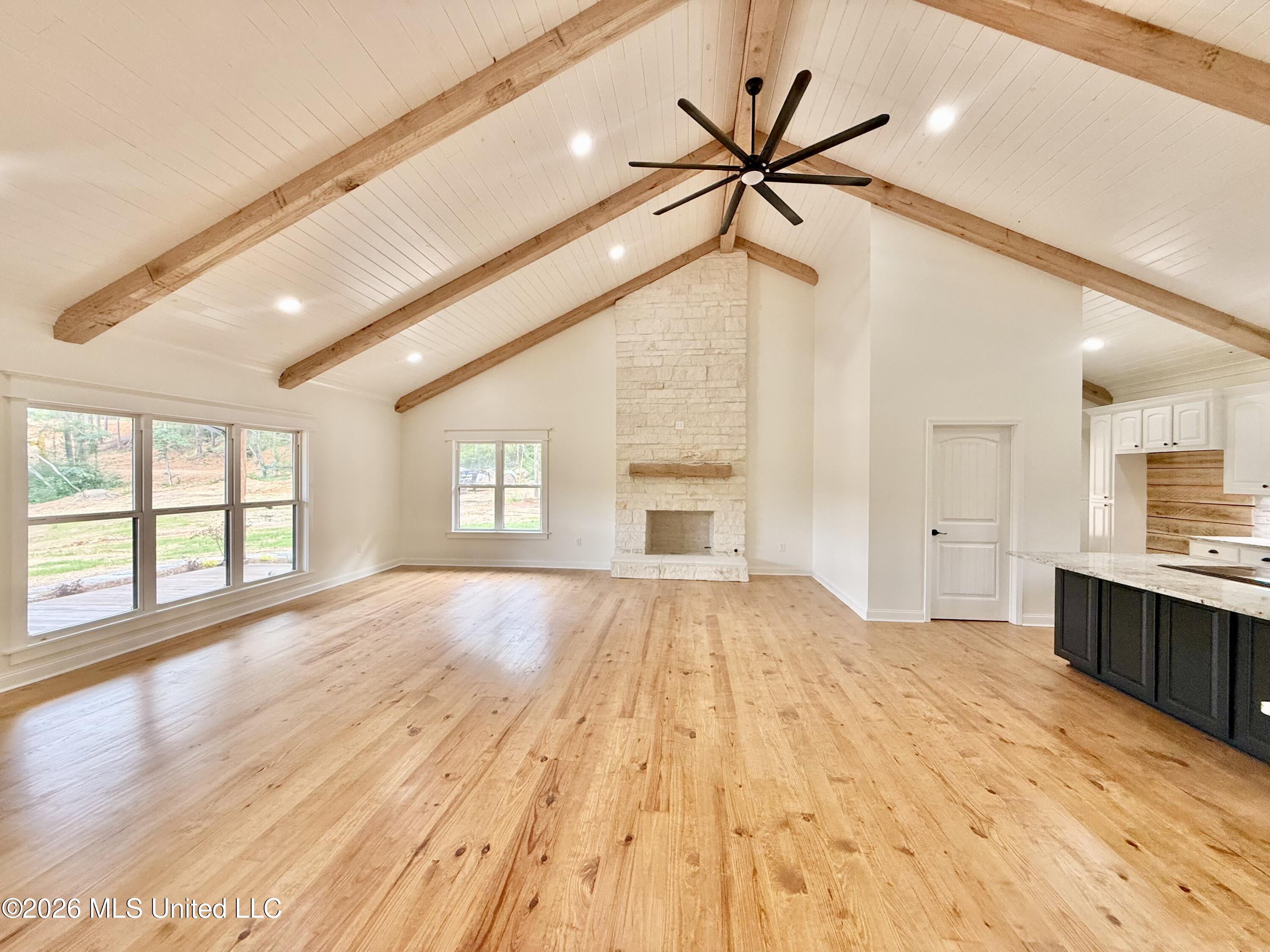 1066 A Harmony Road Property Photo 14