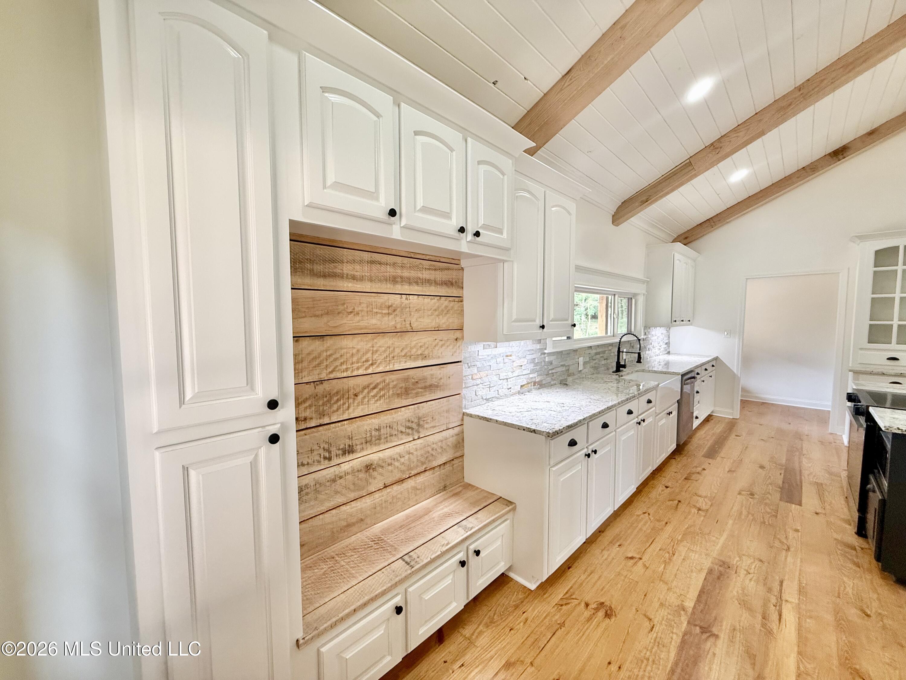 1066 A Harmony Road Property Photo 18