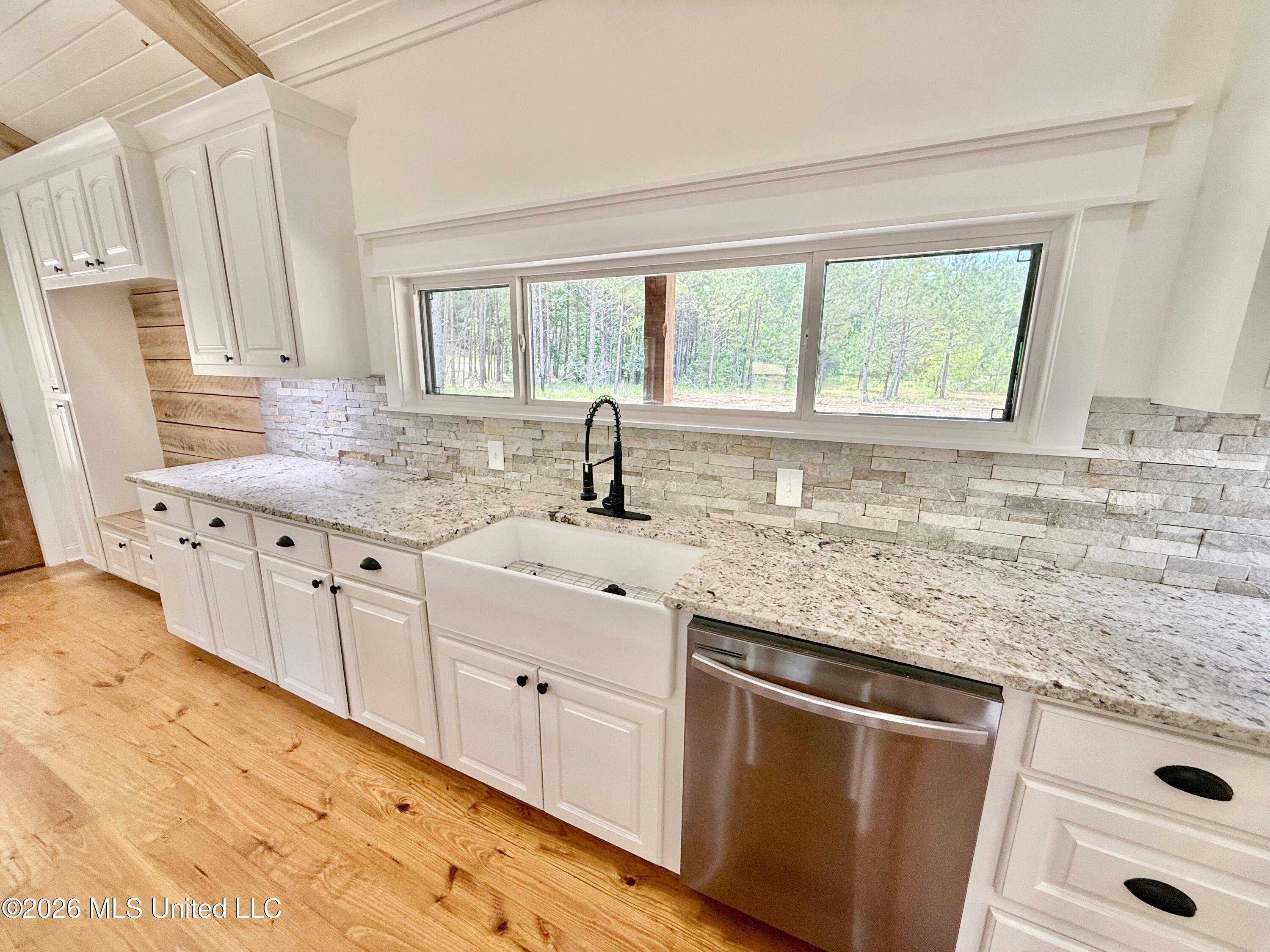 1066 A Harmony Road Property Photo 22