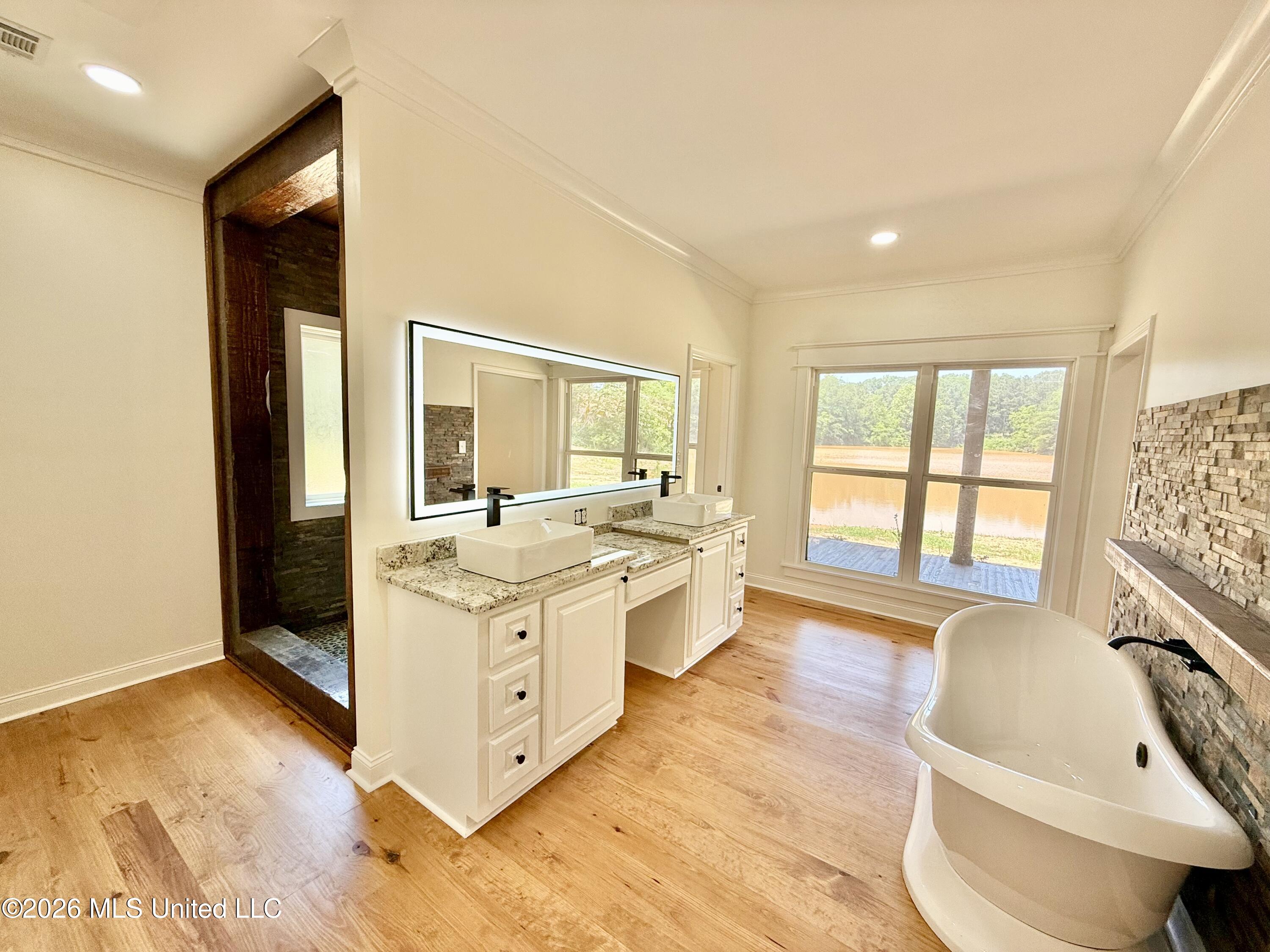 1066 A Harmony Road Property Photo 28