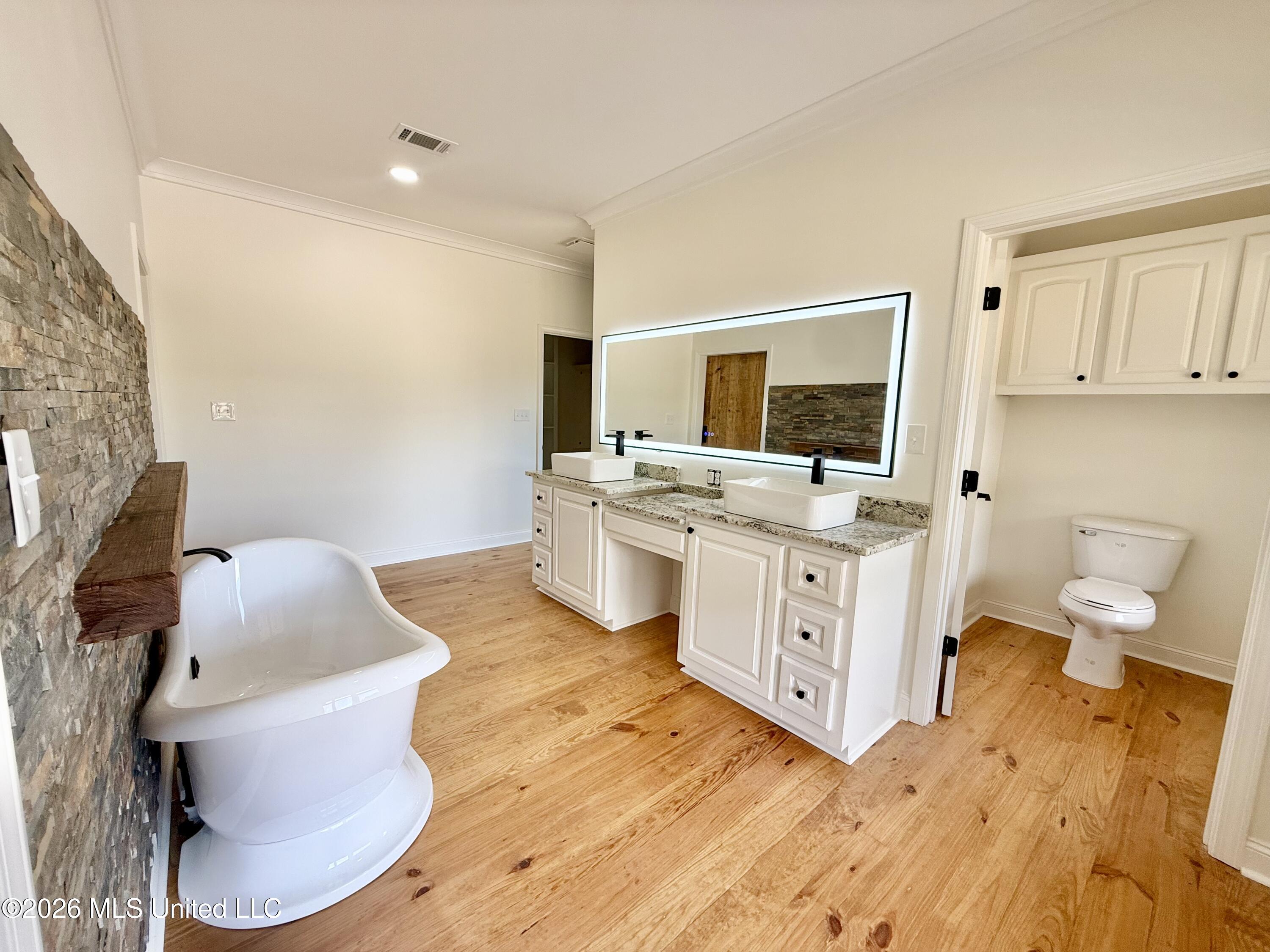 1066 A Harmony Road Property Photo 33