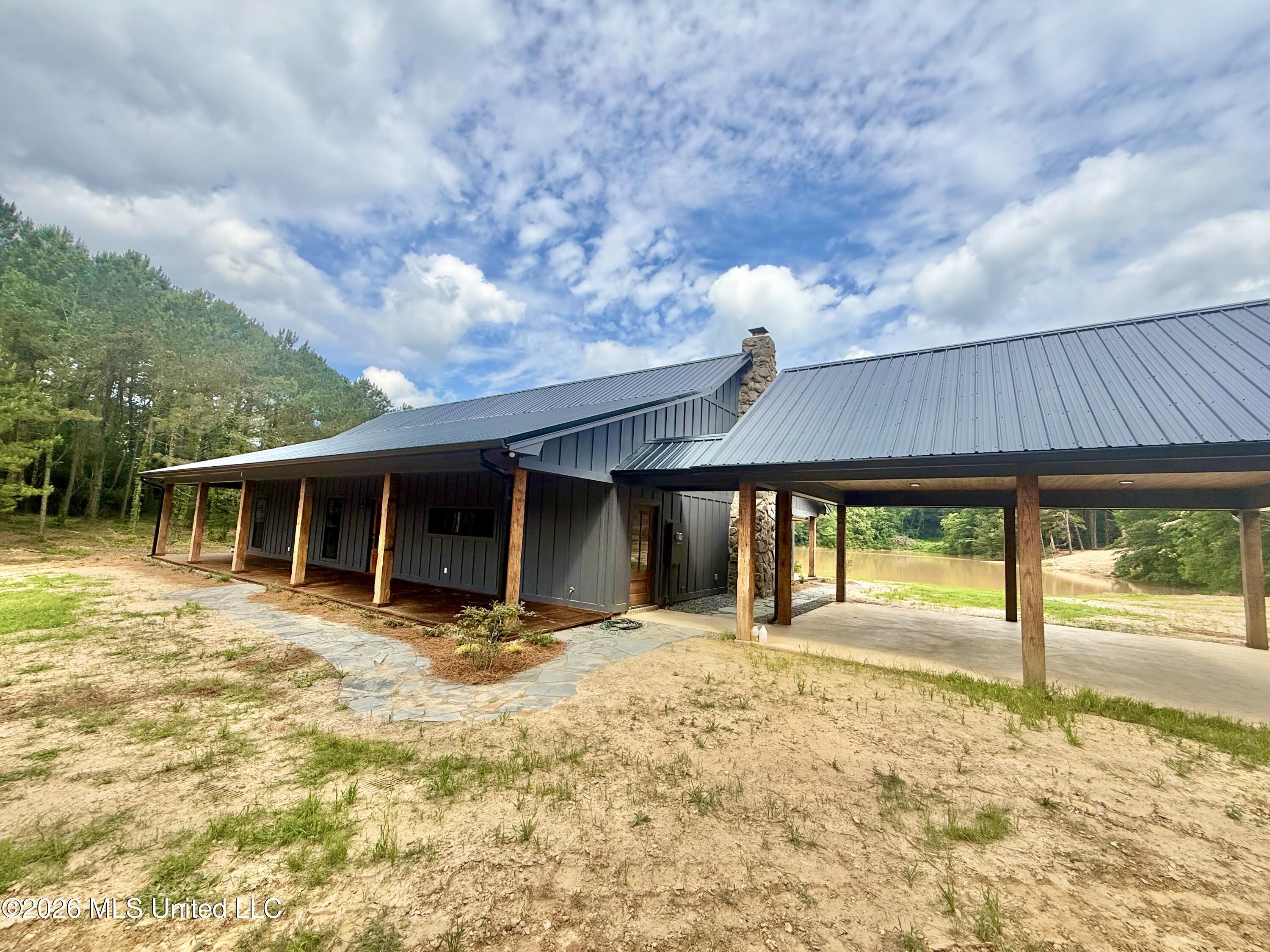 1066 A Harmony Road Property Photo 39