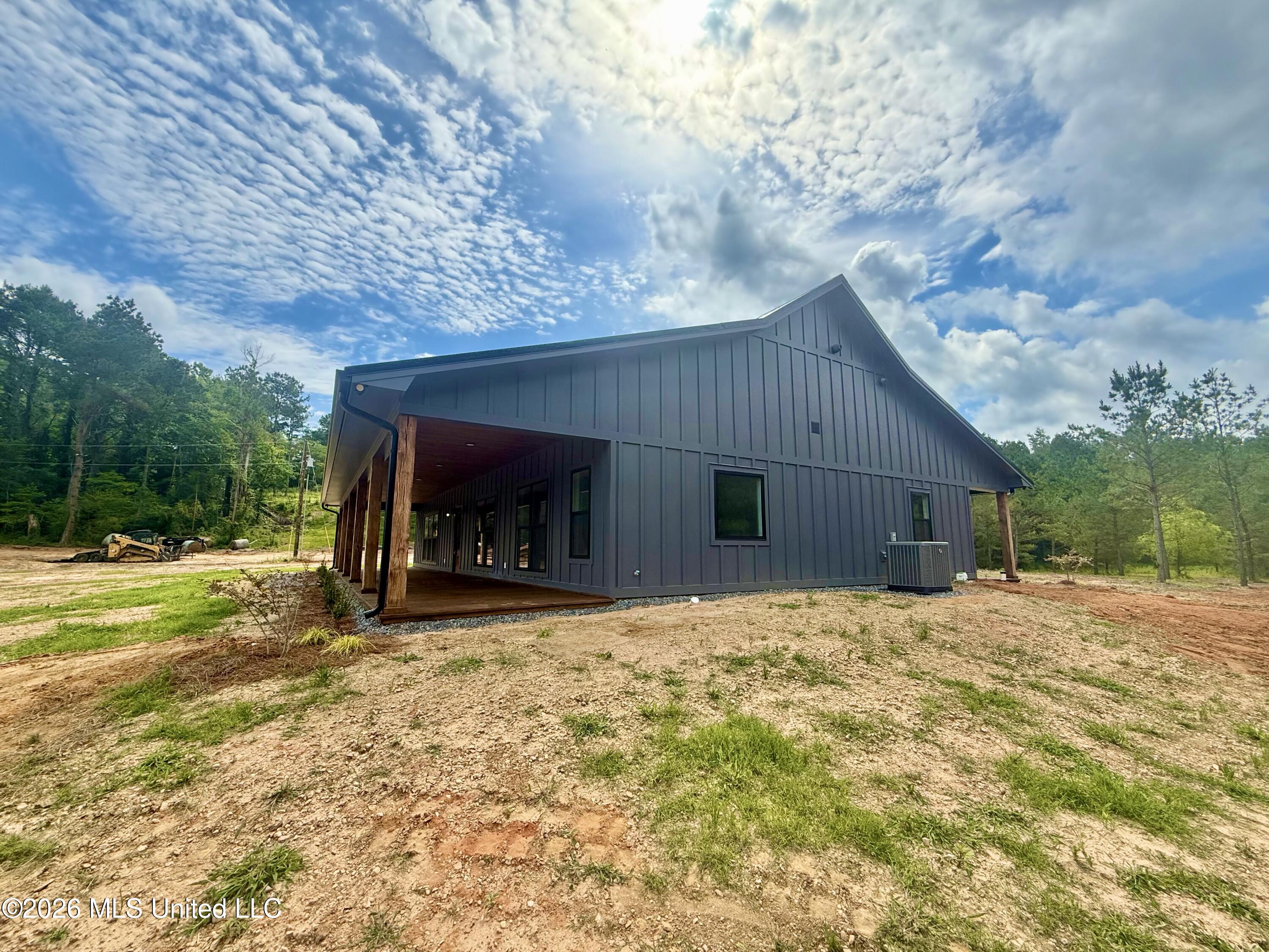 1066 A Harmony Road Property Photo 40
