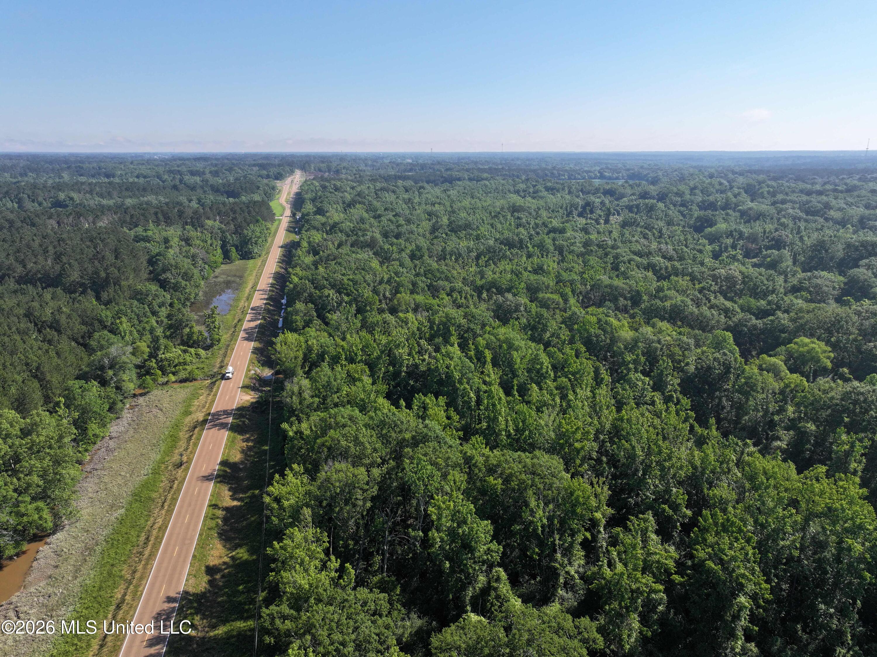 Us-51 Property Photo 3