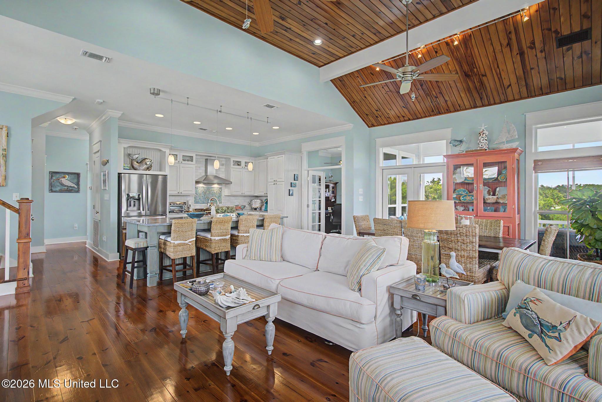 142 Fifth Avenue Property Photo 17
