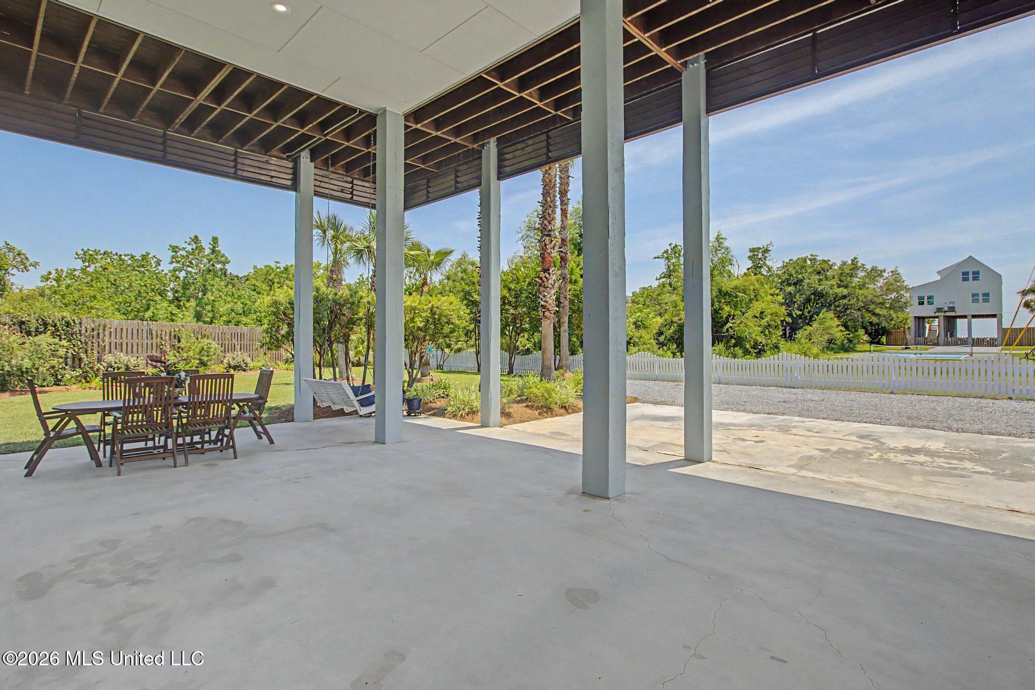 142 Fifth Avenue Property Photo 38