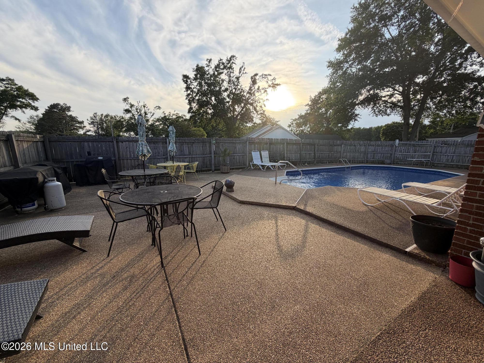 6 Whaley Drive Property Photo 14