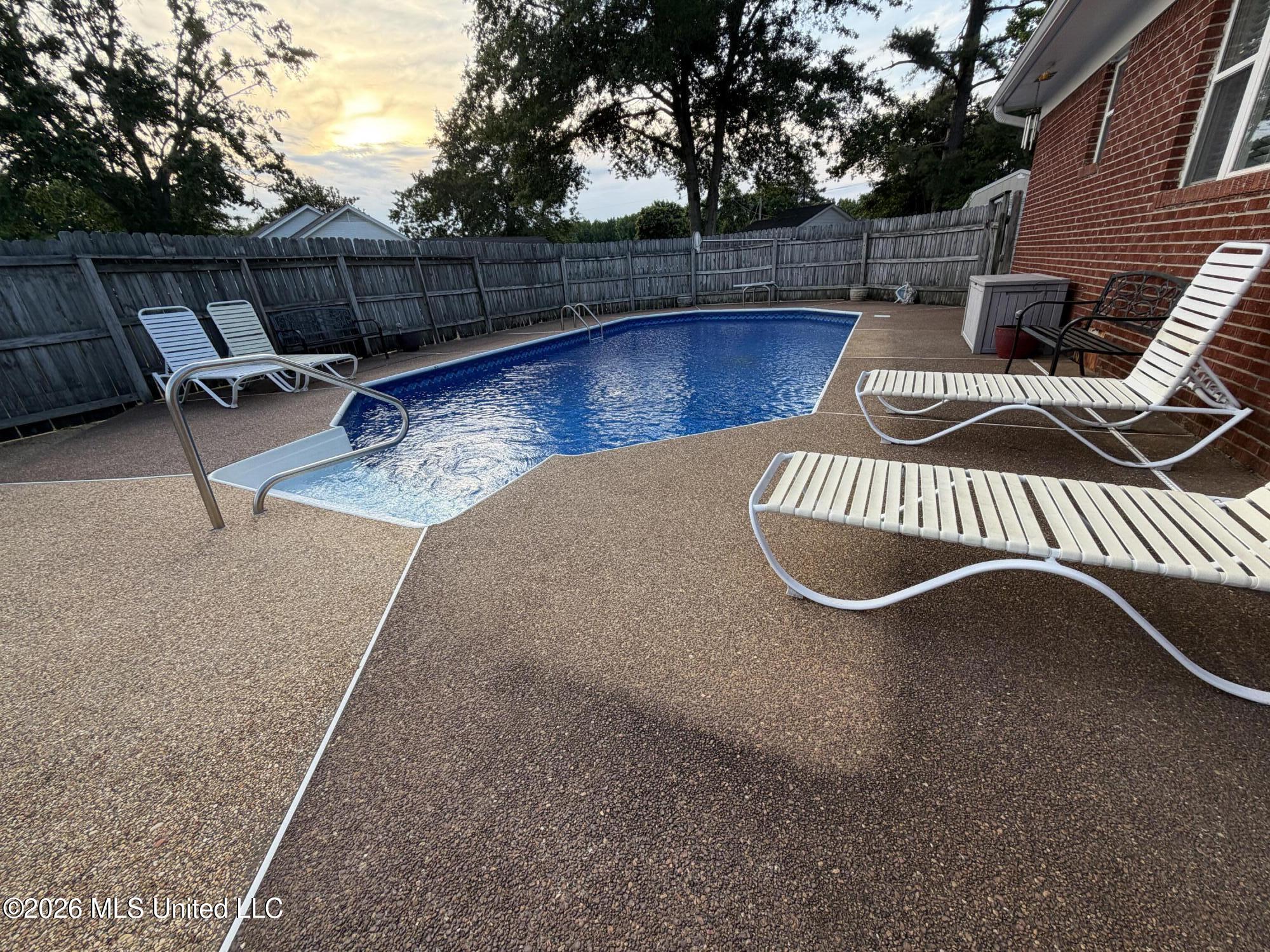 6 Whaley Drive Property Photo 18