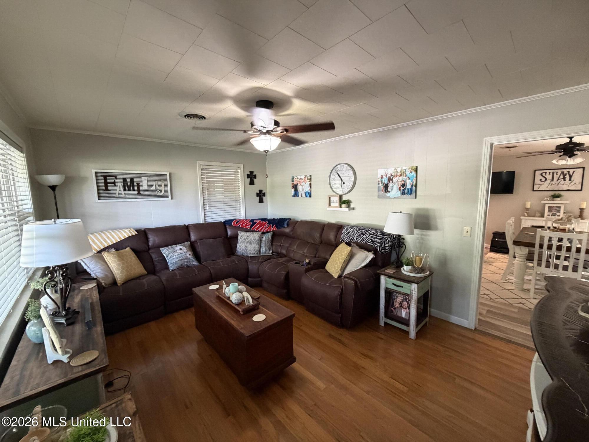6 Whaley Drive Property Photo 23