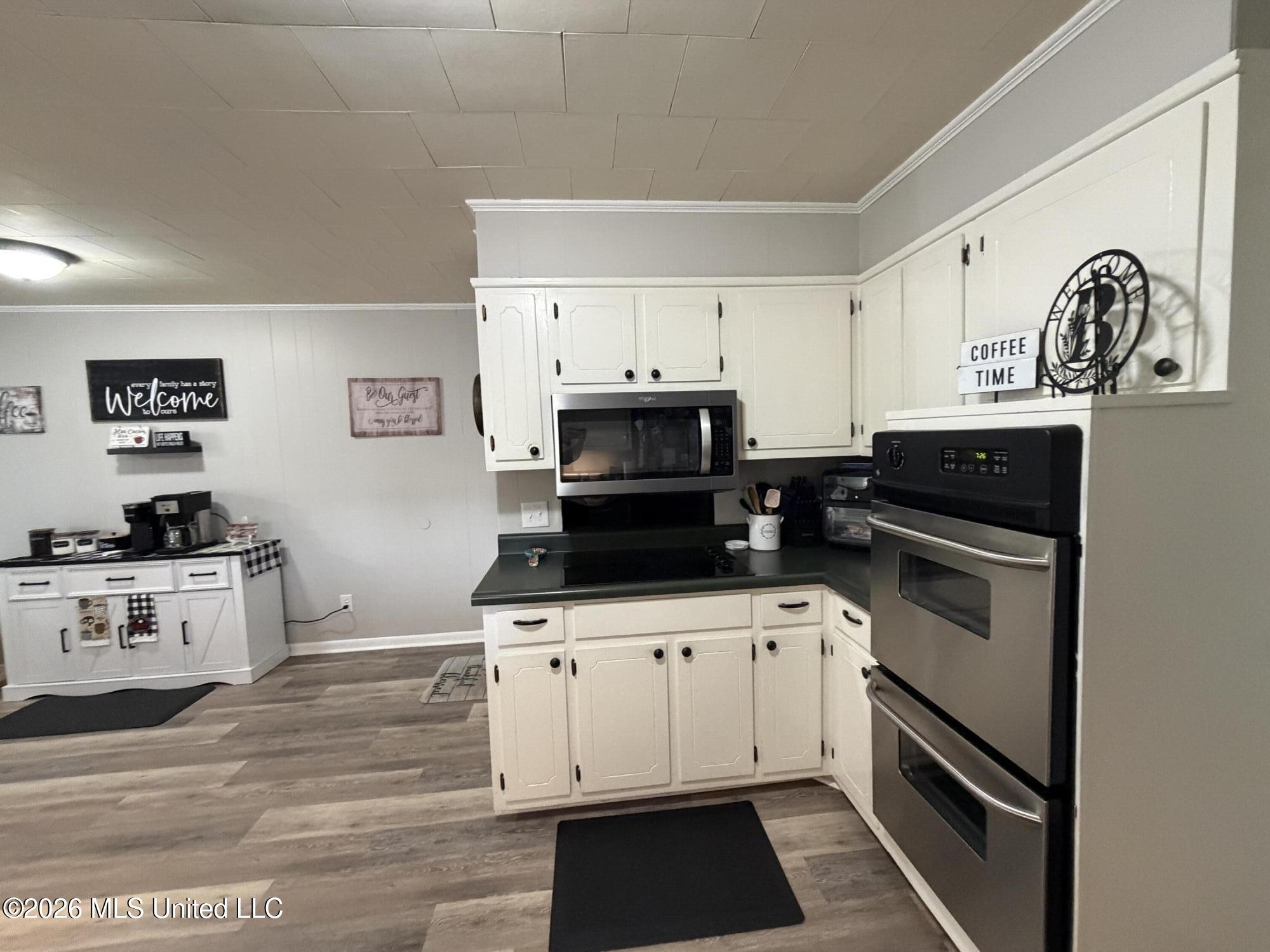 6 Whaley Drive Property Photo 30