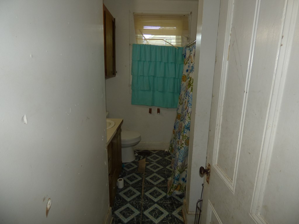415 N Magnolia Street Property Photo 6