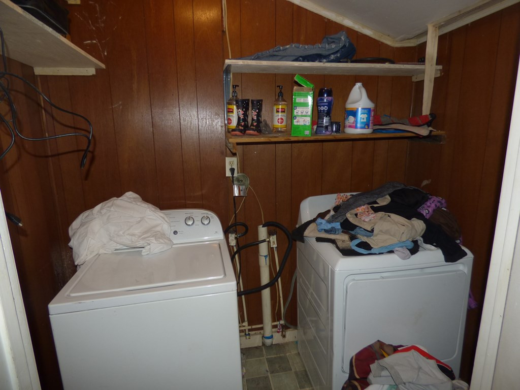 415 N Magnolia Street Property Photo 17