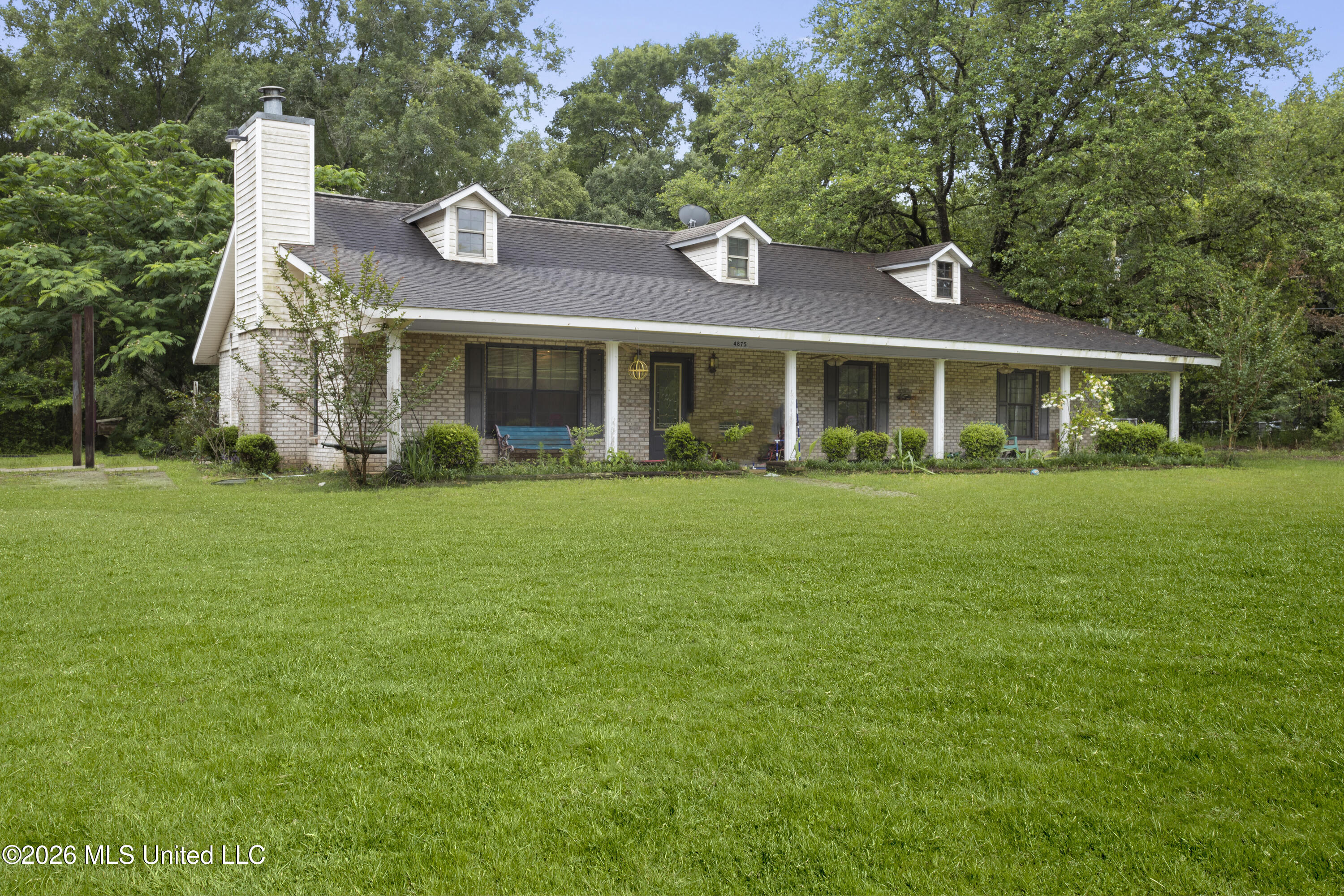 4875 Plantation Road Property Photo 4